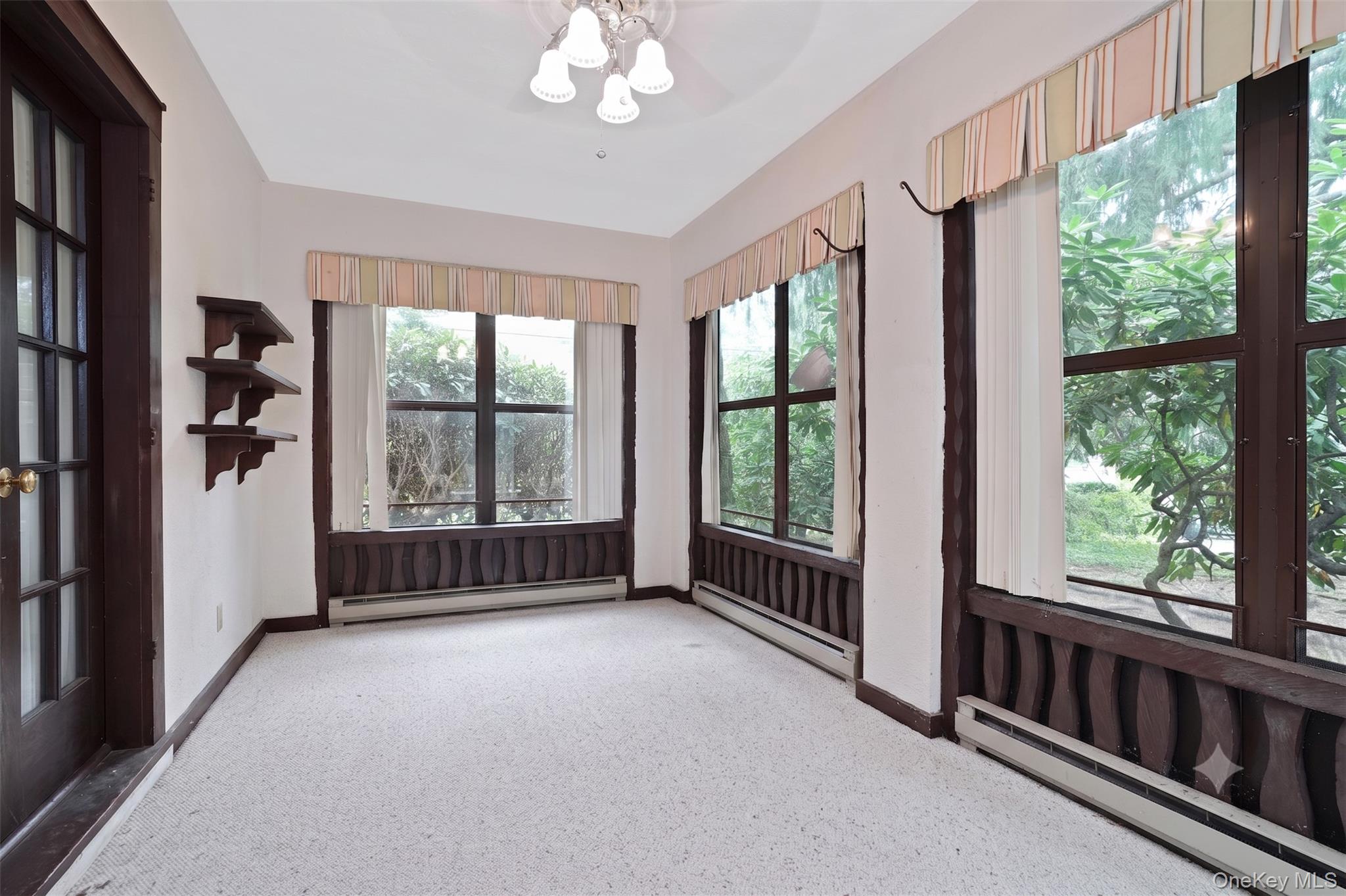 8 Ritchey Place Property Photo 6