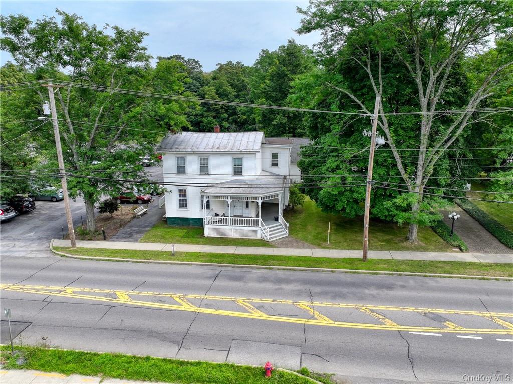 4408 Albany Post Road Property Photo 2