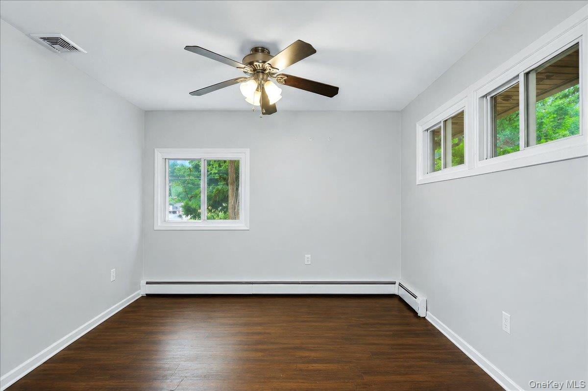 63 Waterbury Parkway Property Photo 5