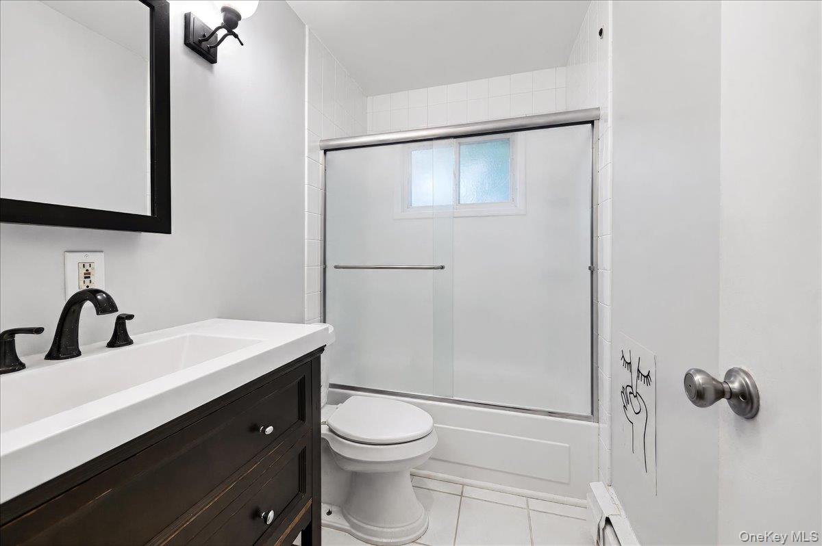 63 Waterbury Parkway Property Photo 10