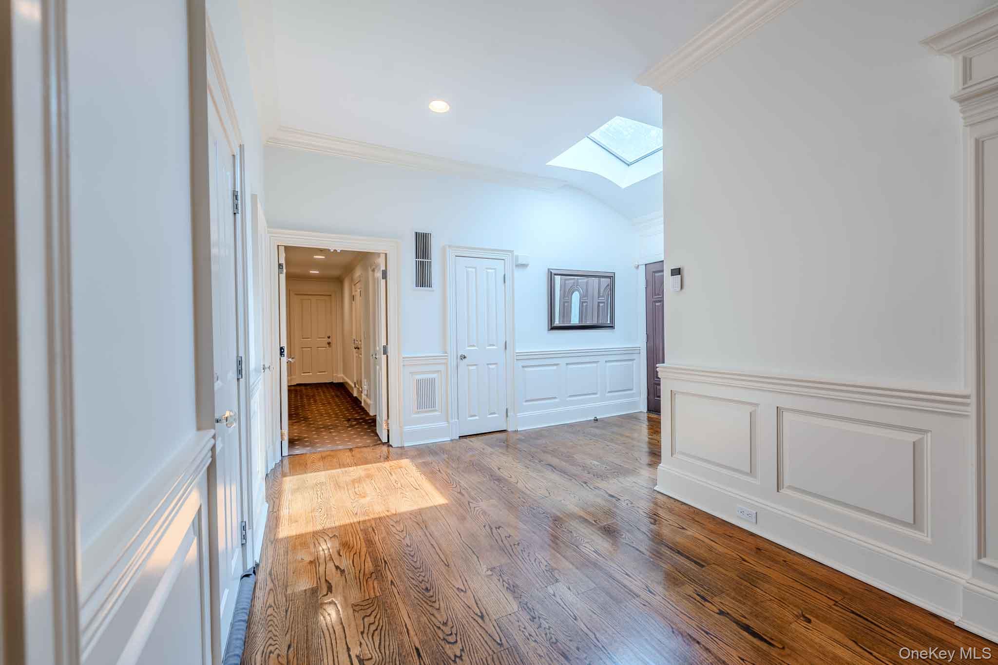 70 Karol Place Property Photo 6
