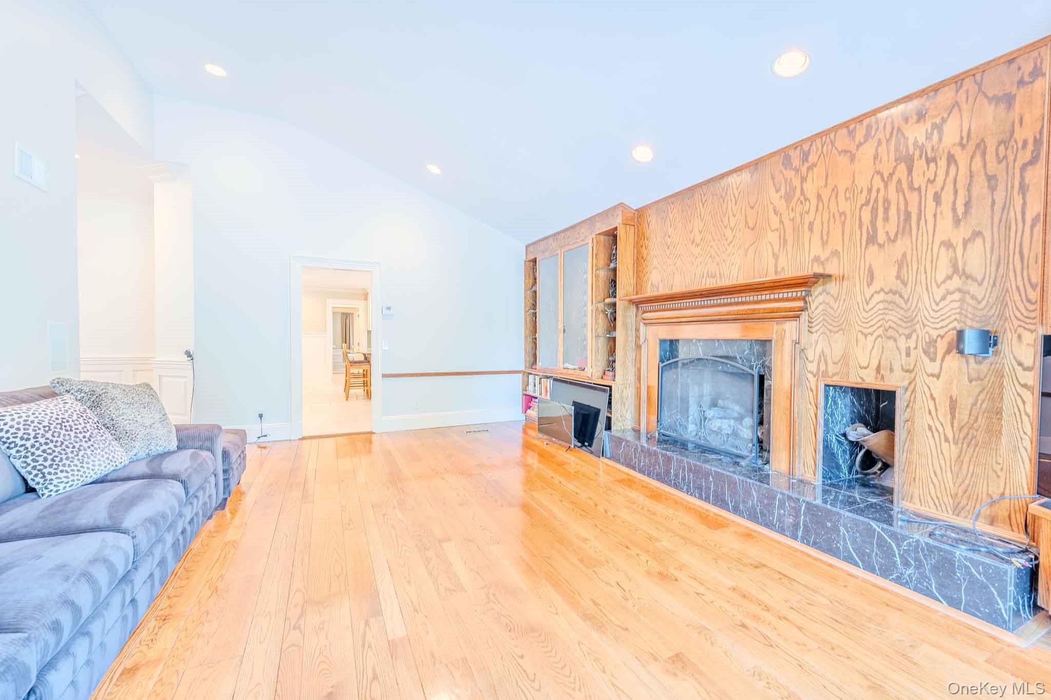 70 Karol Place Property Photo 11