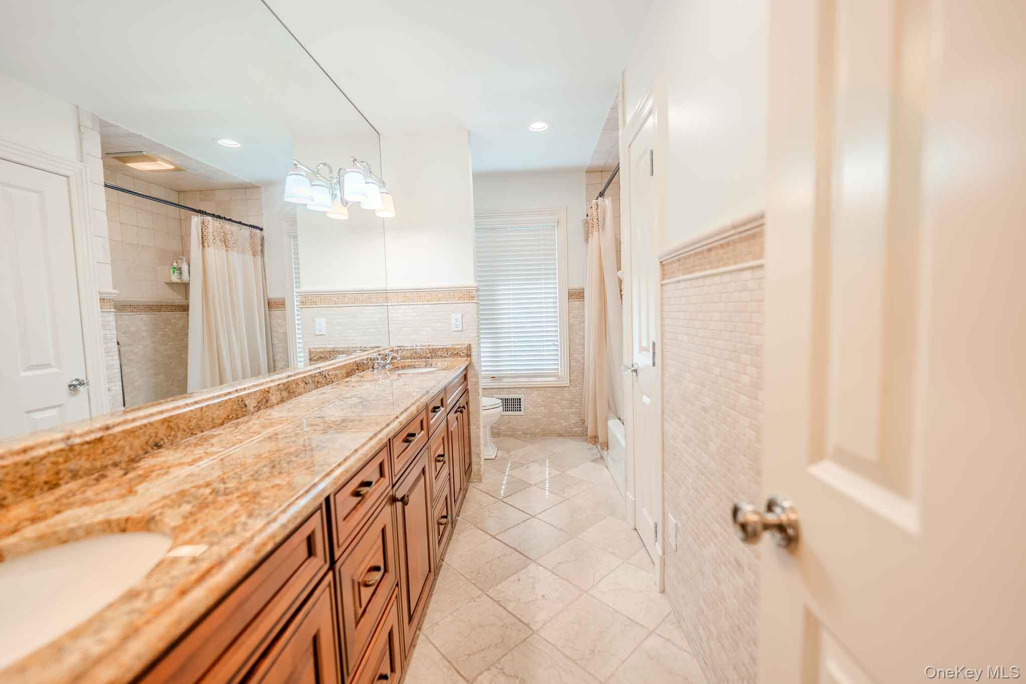 70 Karol Place Property Photo 26