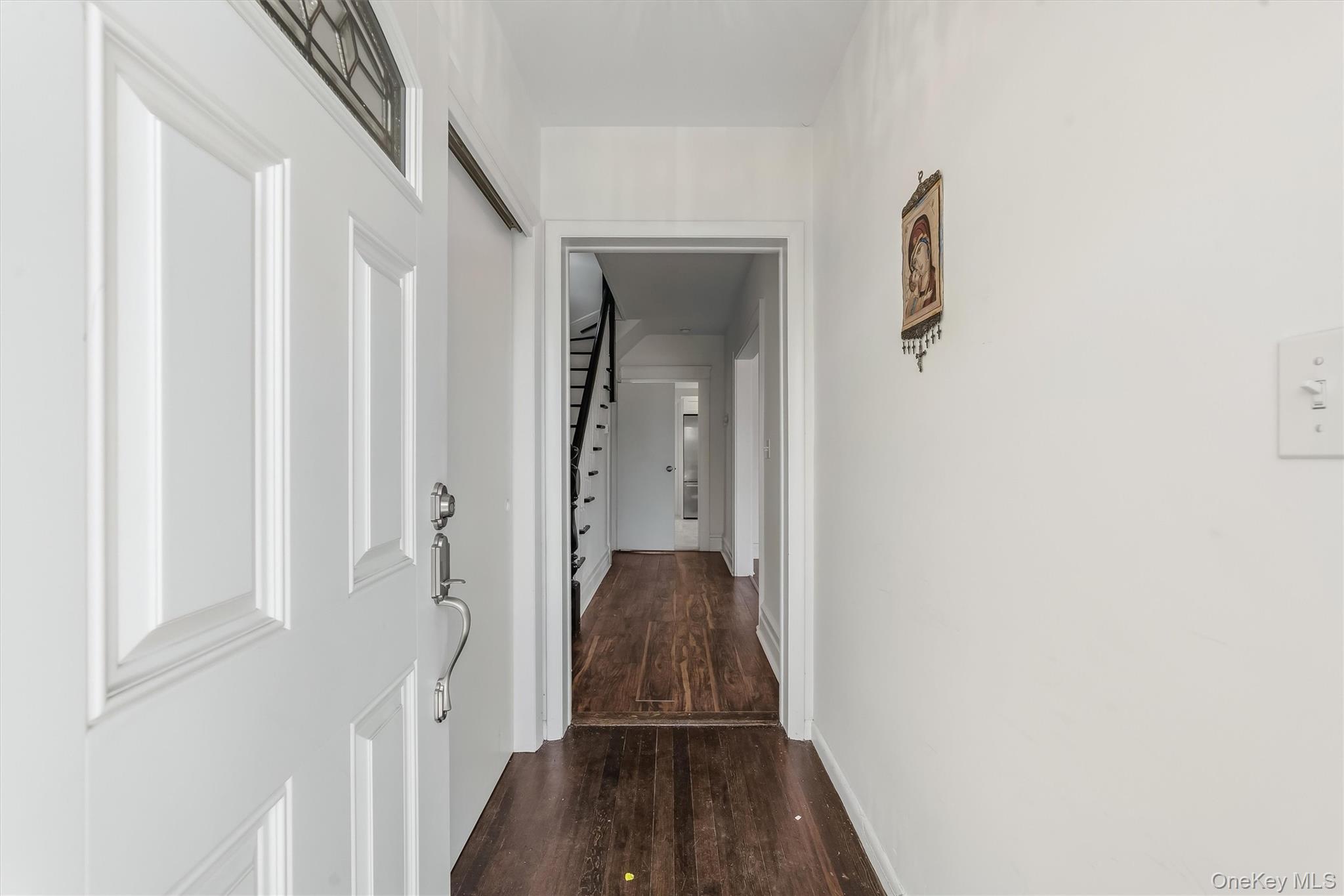 208 Third Avenue Property Photo 5