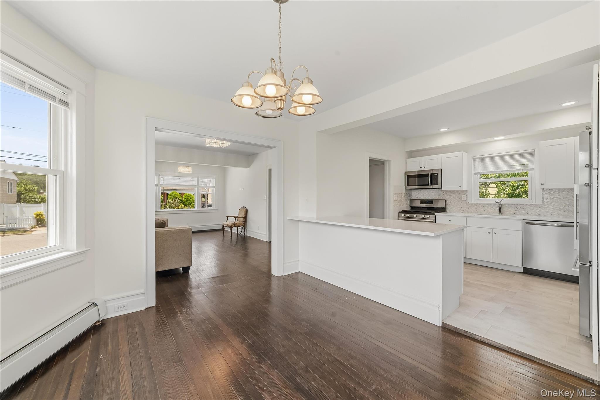 208 Third Avenue Property Photo 15