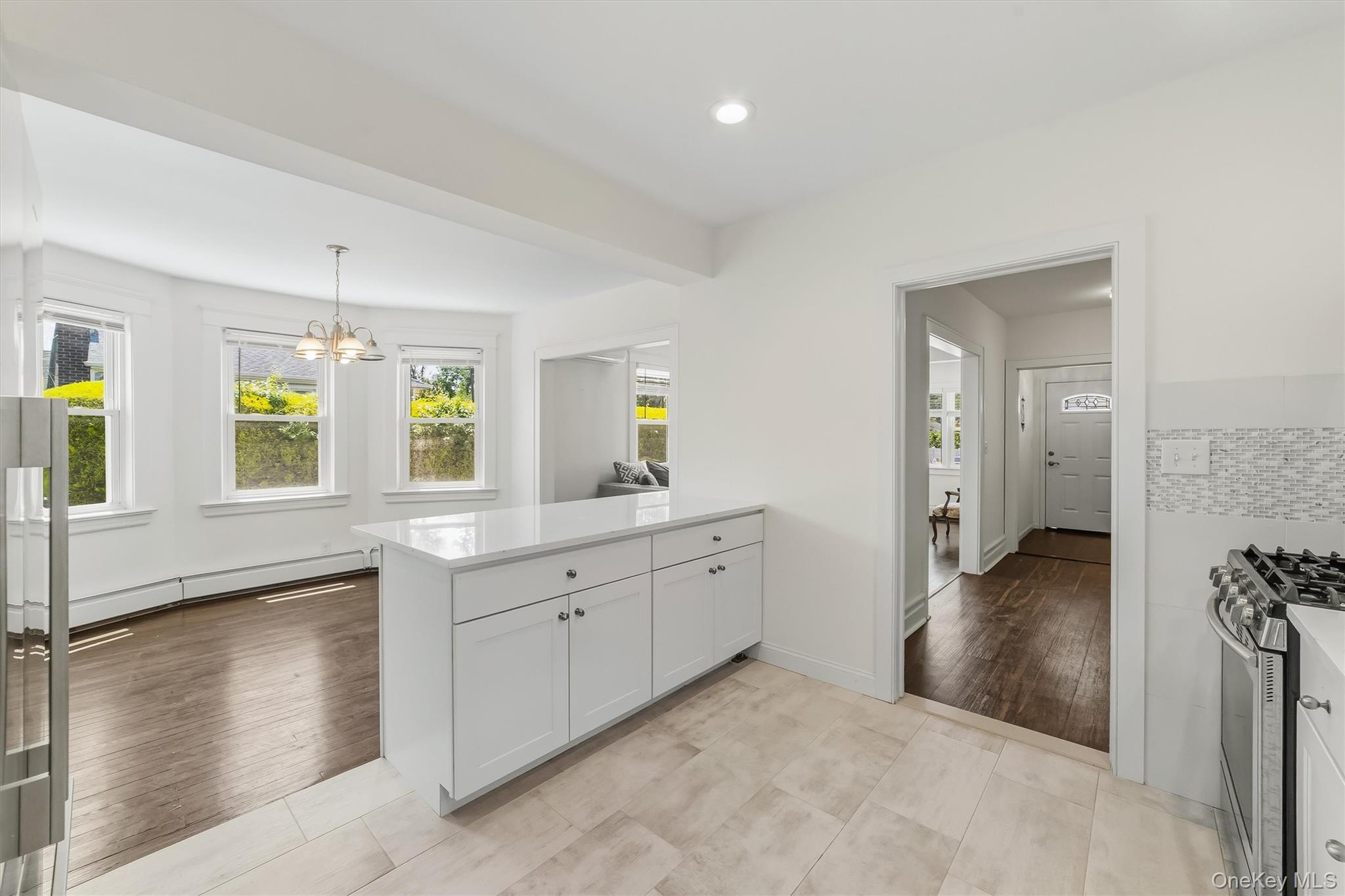 208 Third Avenue Property Photo 20
