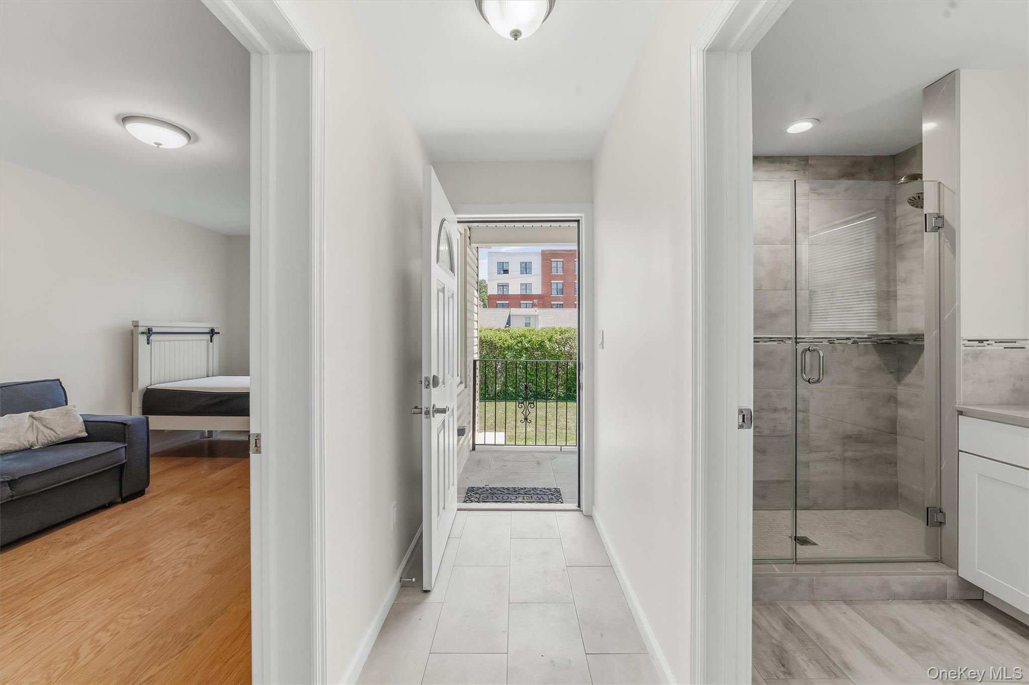 208 Third Avenue Property Photo 22