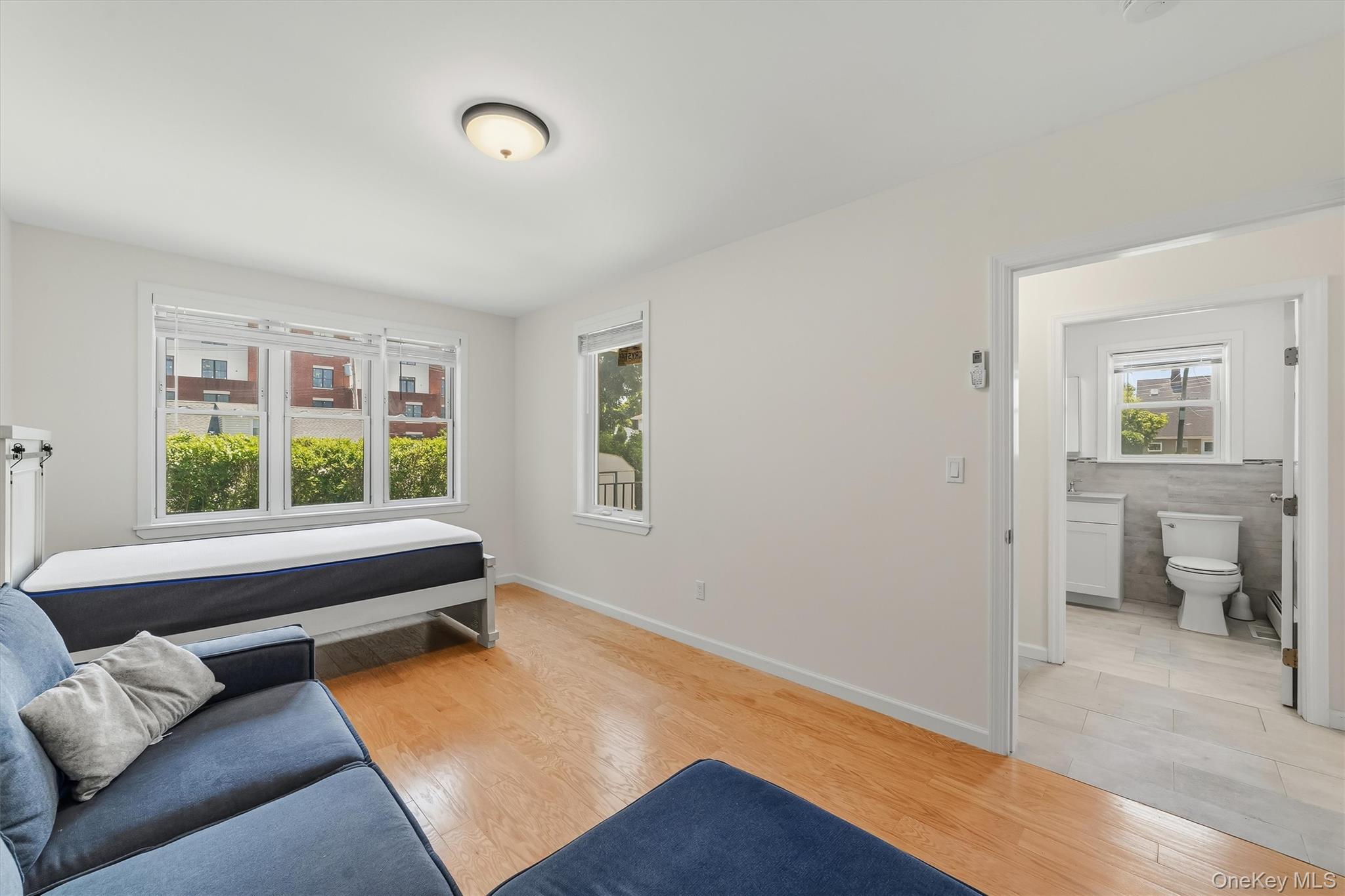 208 Third Avenue Property Photo 26