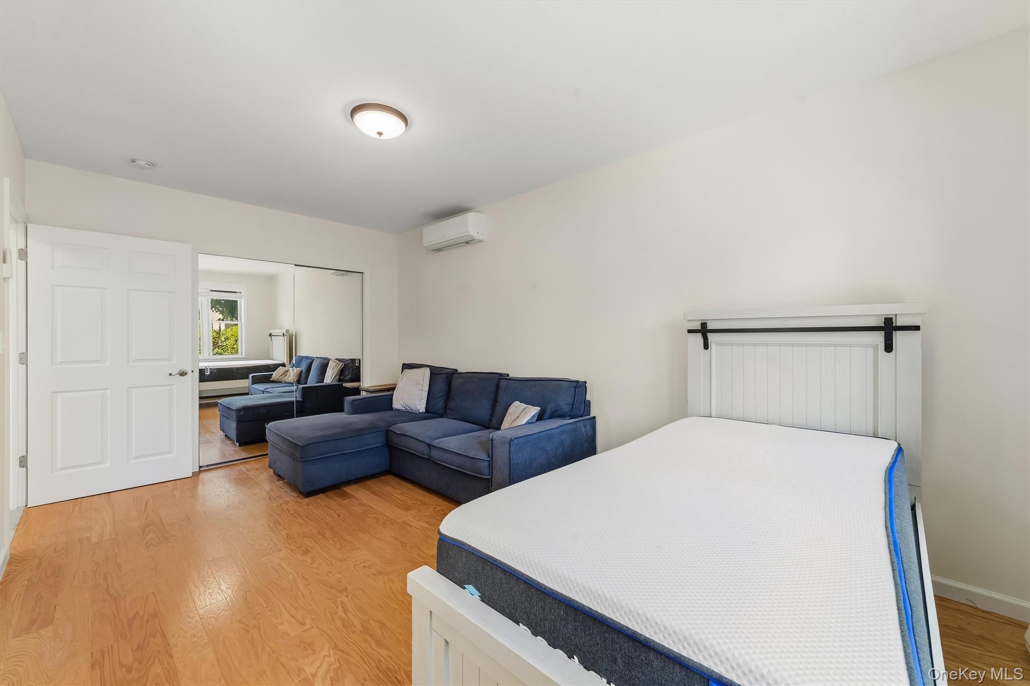 208 Third Avenue Property Photo 27