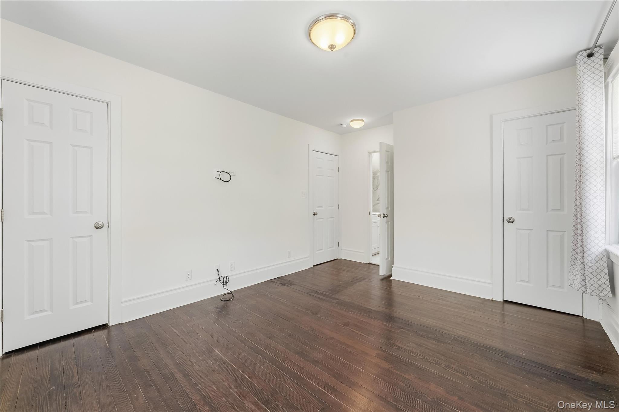 208 Third Avenue Property Photo 31