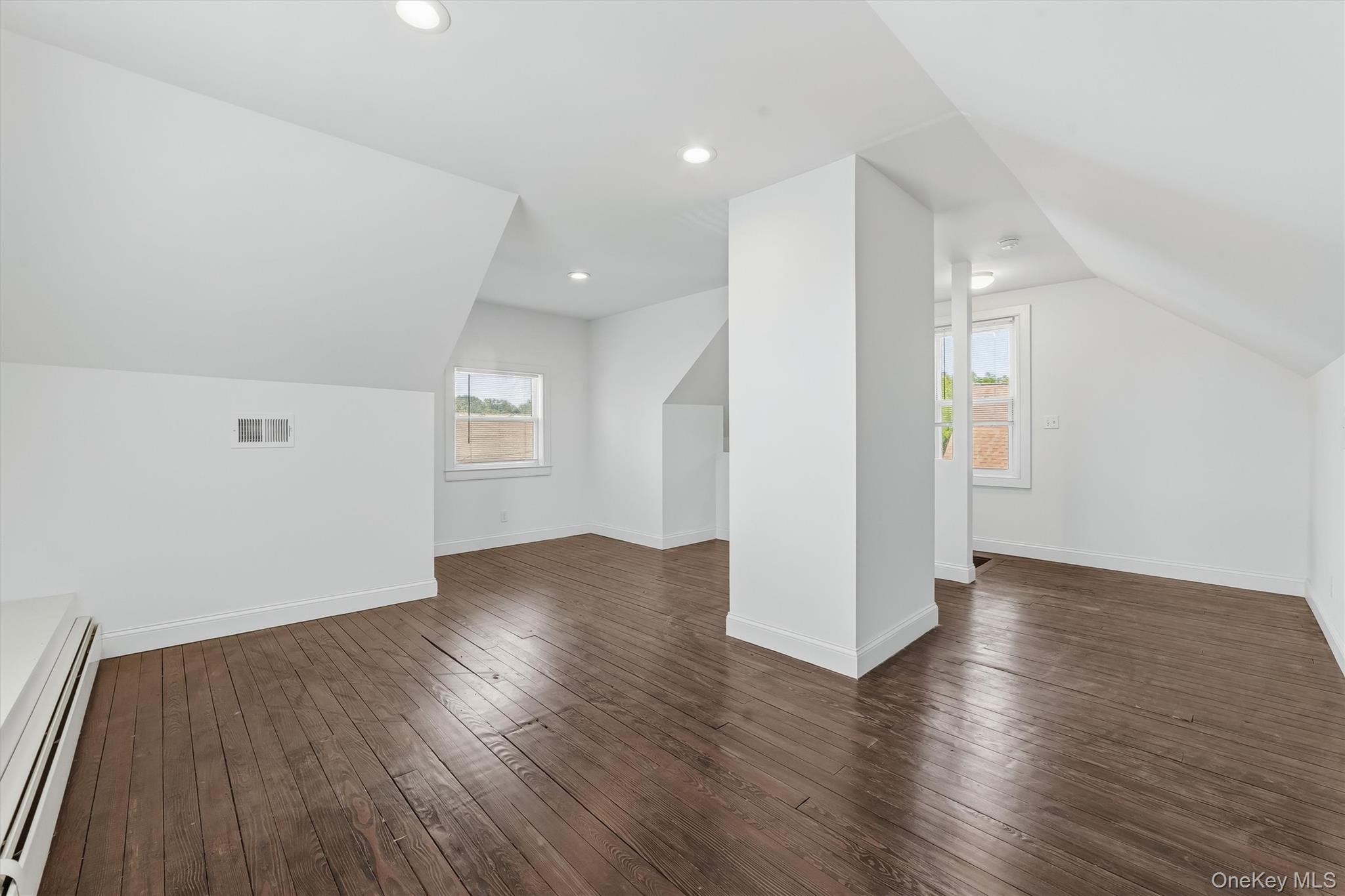 208 Third Avenue Property Photo 40