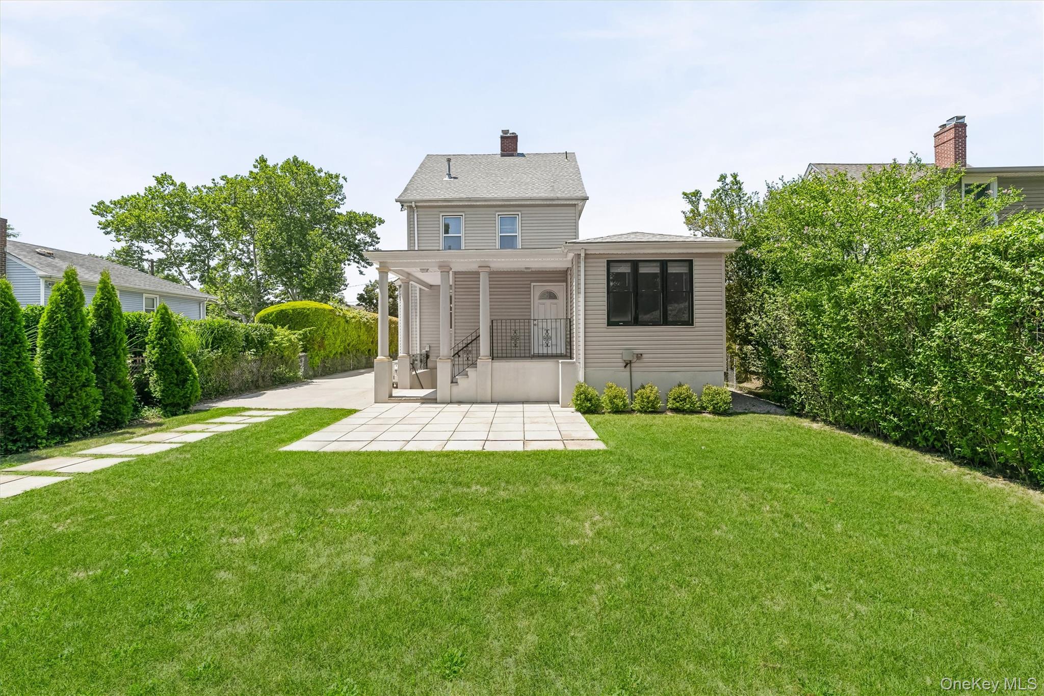 208 Third Avenue Property Photo 49