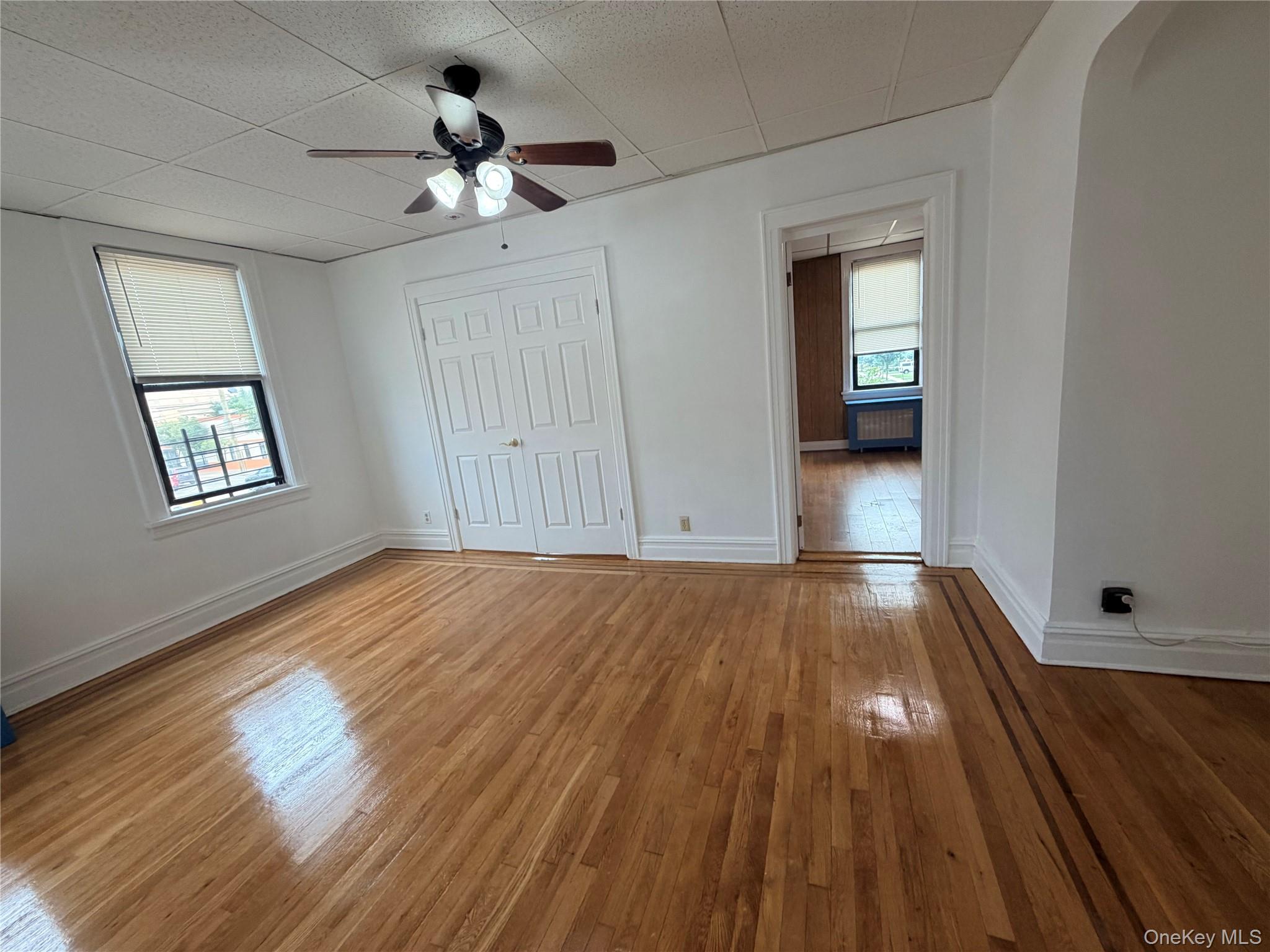 266 Jericho Turnpike #2f Property Photo 6