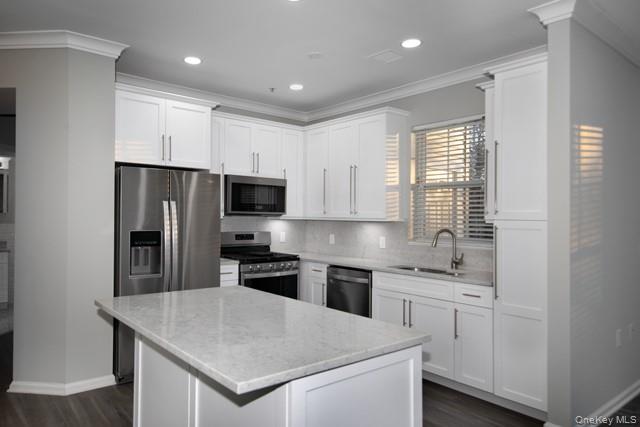 1 Charles Pond Drive 6-614 Property Photo 4