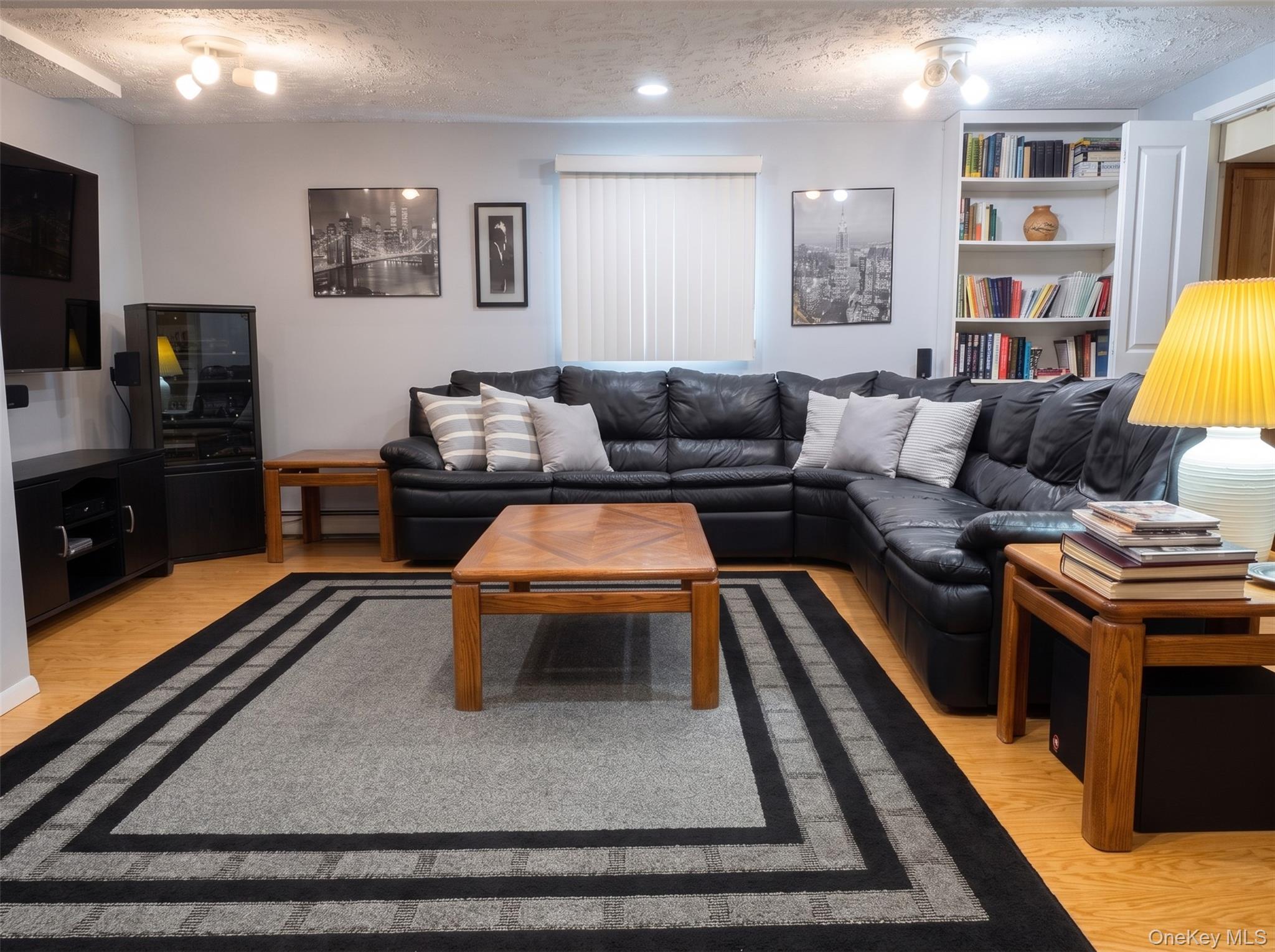 128 James Street Property Photo 12