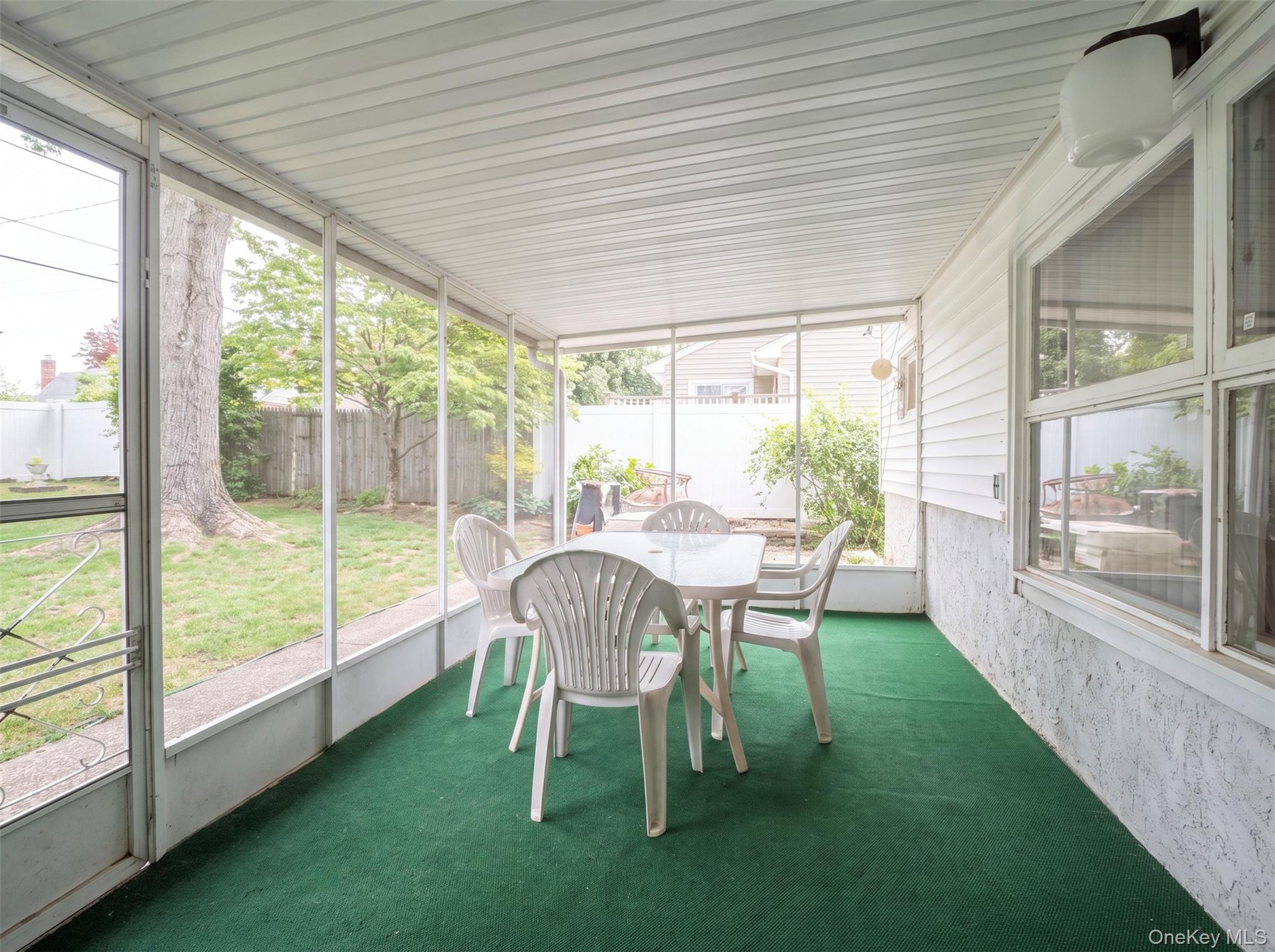 128 James Street Property Photo 21