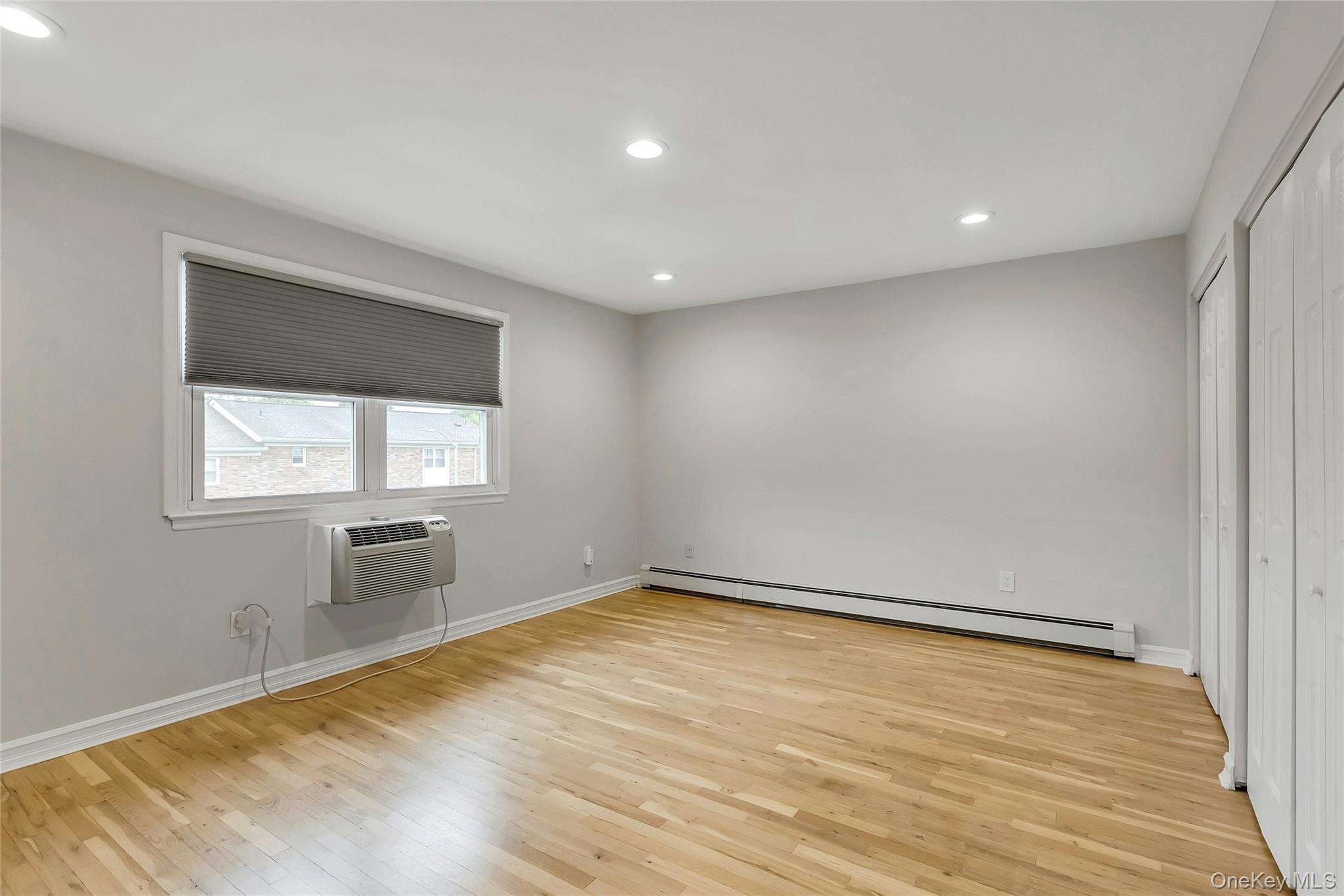 4425 Wilshire 4425 Property Photo 14