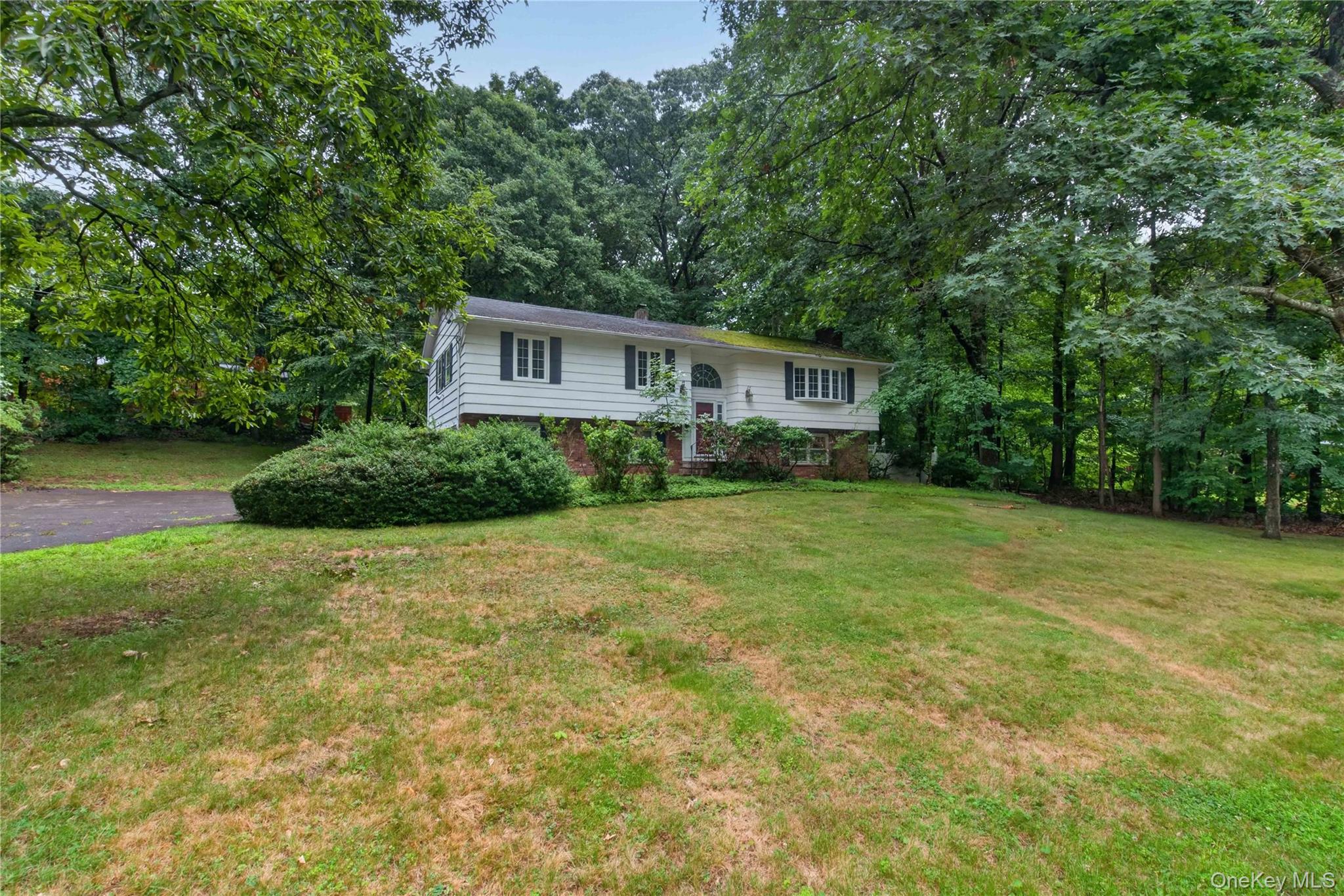8 Peter Avenue Property Photo 2