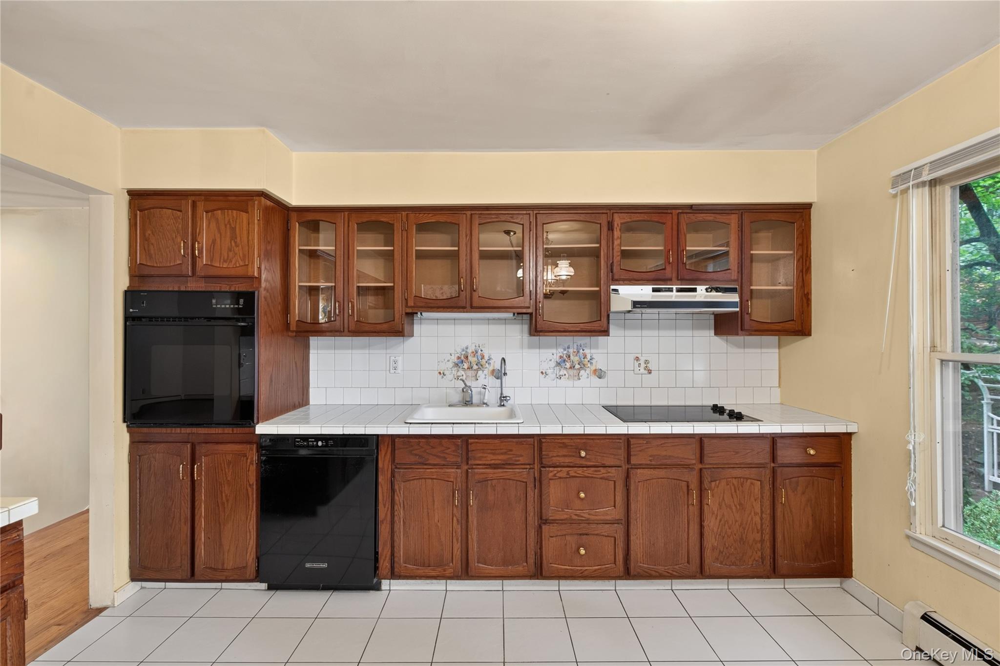 8 Peter Avenue Property Photo 14