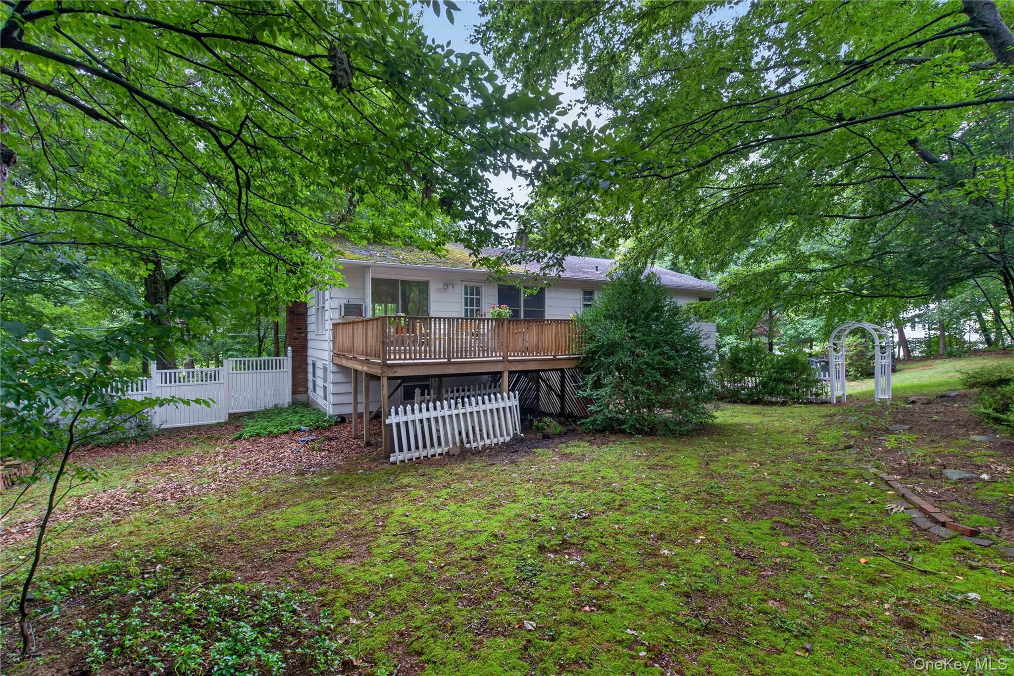 8 Peter Avenue Property Photo 34