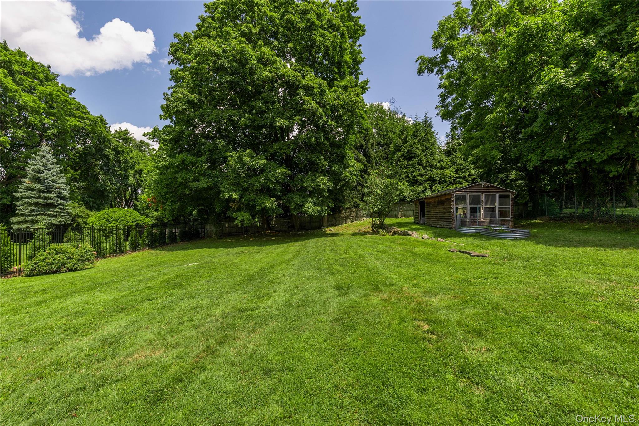 116 Bradford Avenue Property Photo 1