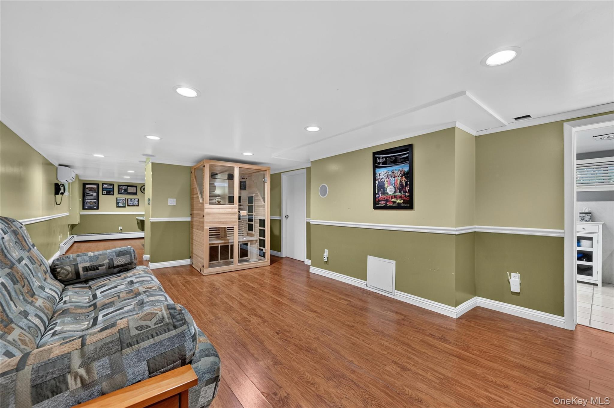 95 Collyer Avenue Property Photo 19