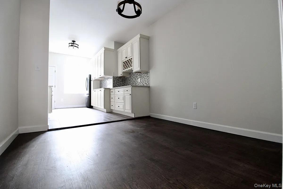 168 Russell Street Property Photo 16