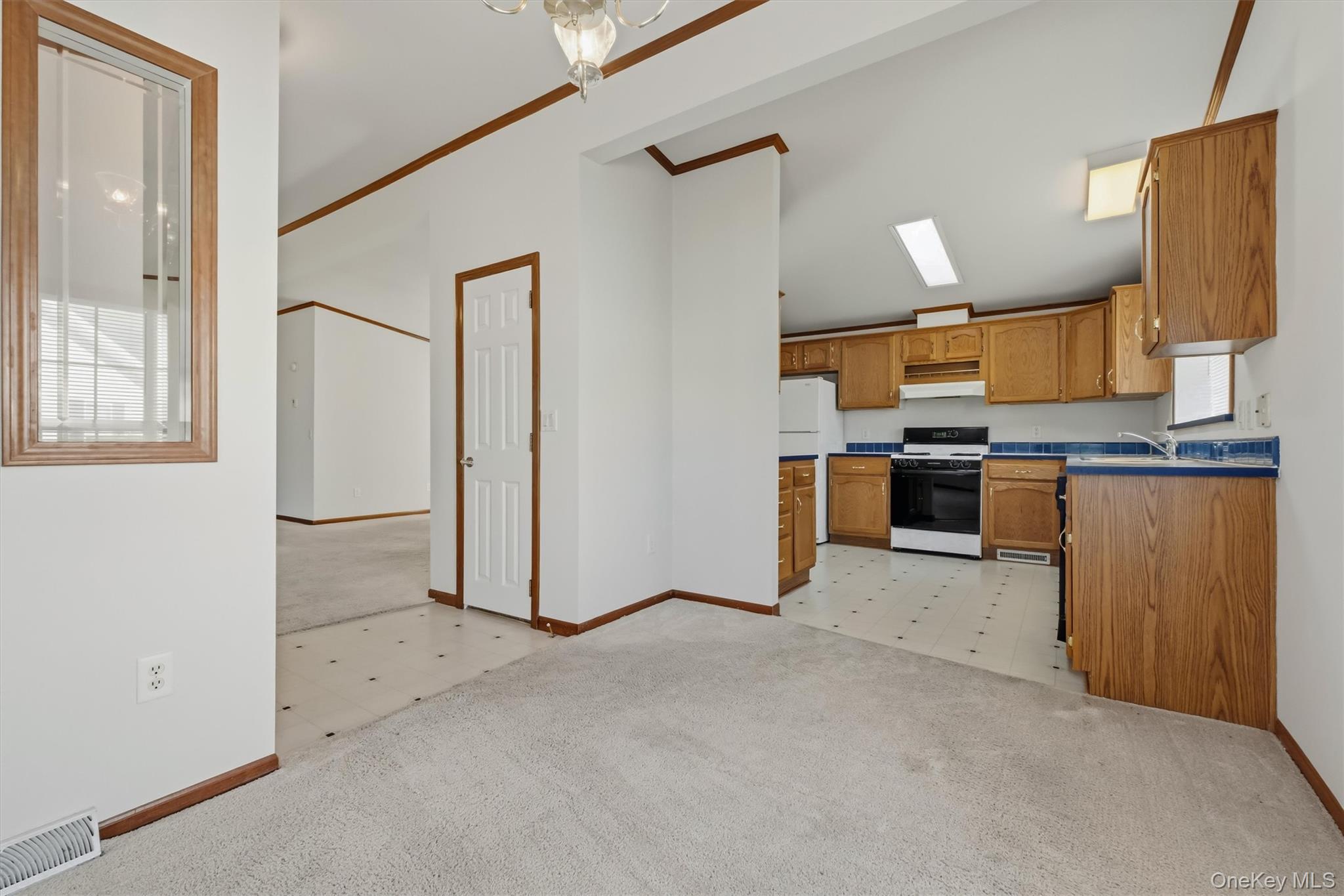 1 Palm Circle Property Photo 10