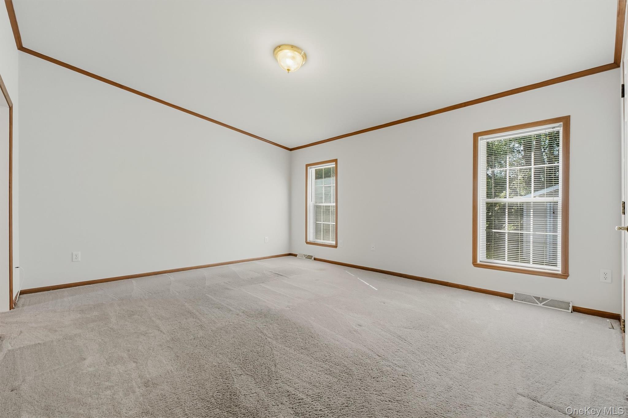 1 Palm Circle Property Photo 25
