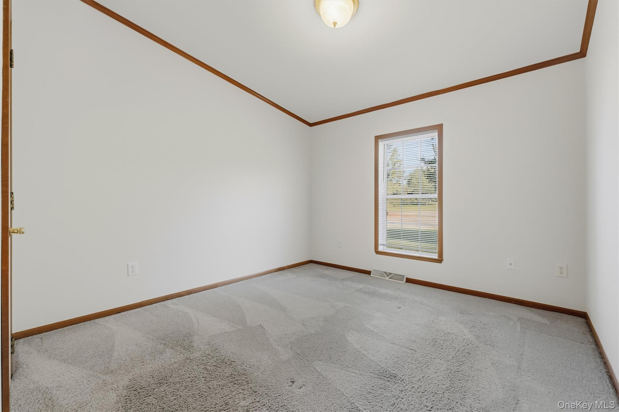 1 Palm Circle Property Photo 31