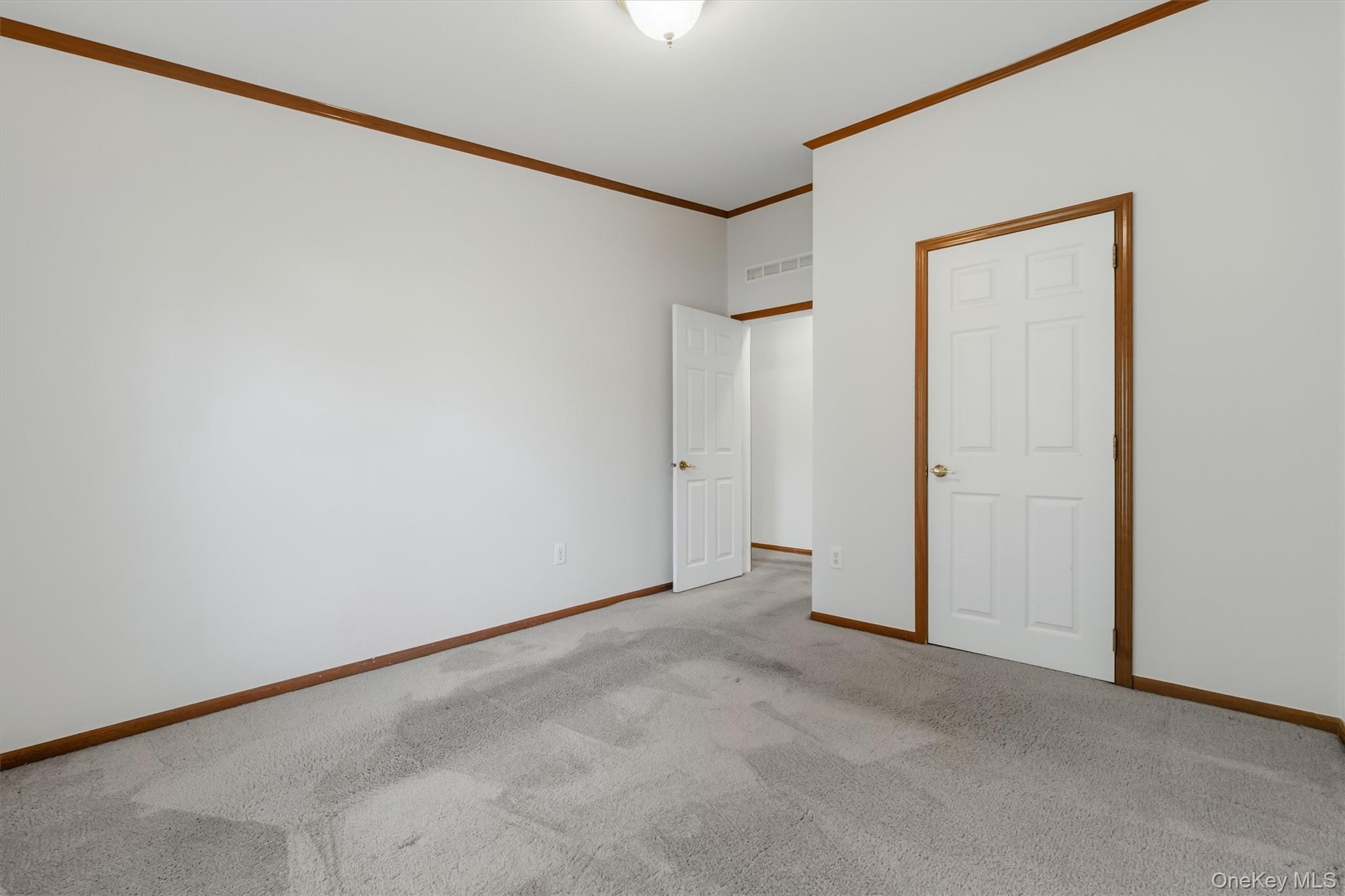 1 Palm Circle Property Photo 32