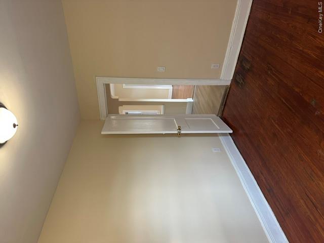 234 W Market Street 2 Property Photo 4