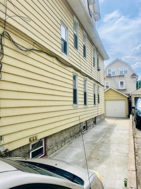 8418 108th Street Property Photo 5