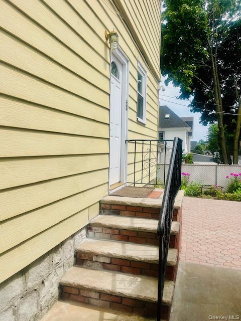 8418 108th Street Property Photo 8