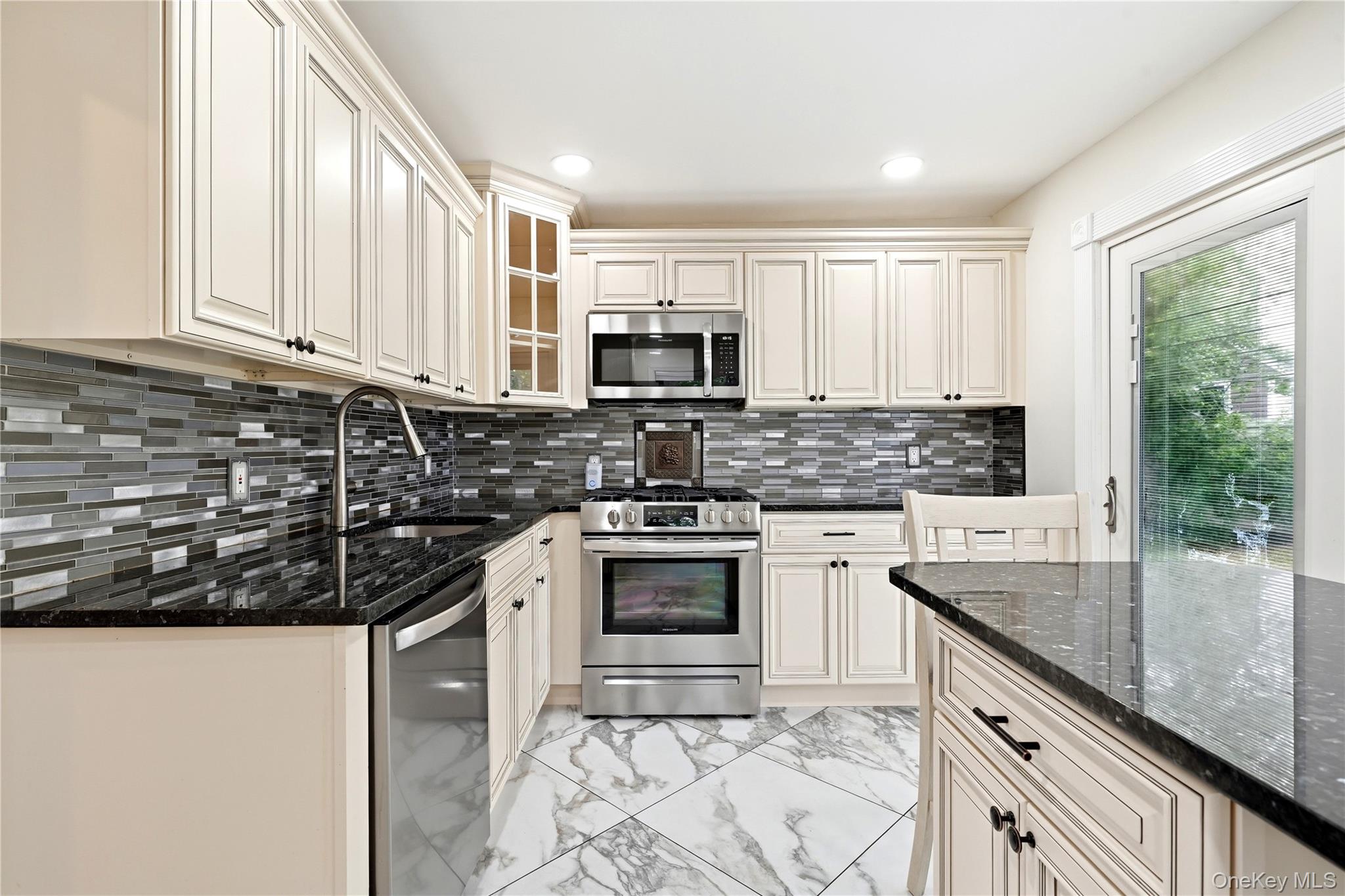 11 Mell Drive Property Photo 10