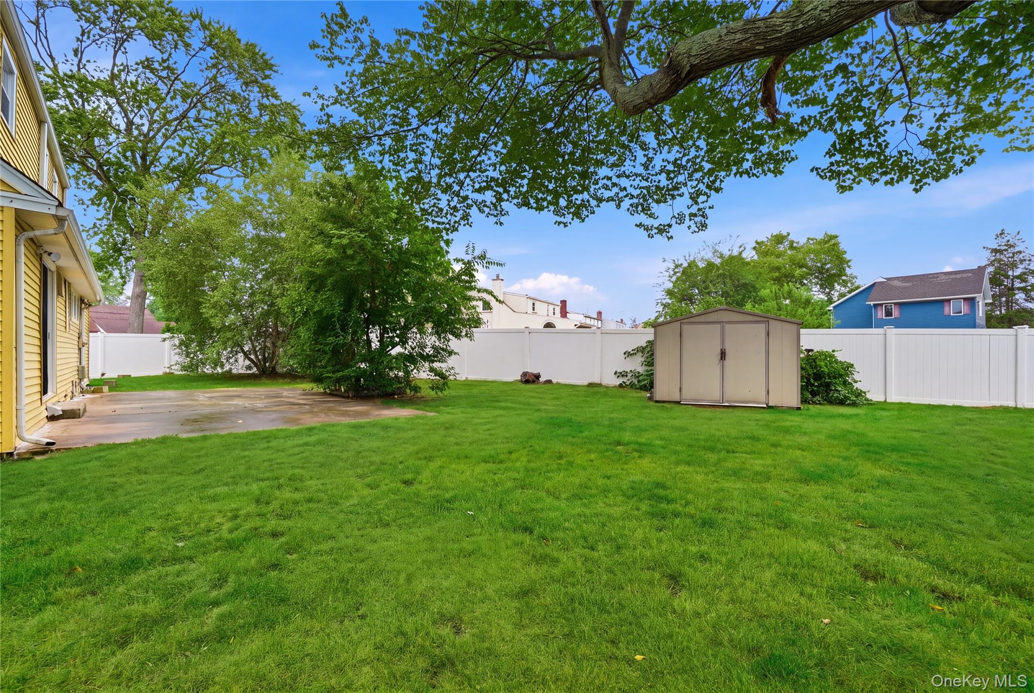 11 Mell Drive Property Photo 25