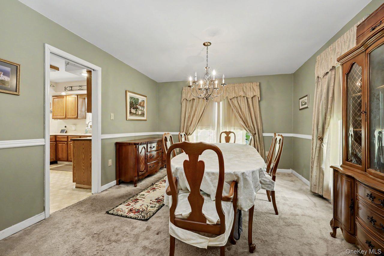 15 Country Hill Road Property Photo 6