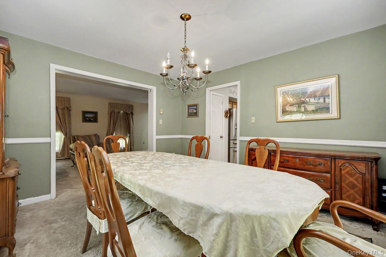 15 Country Hill Road Property Photo 7