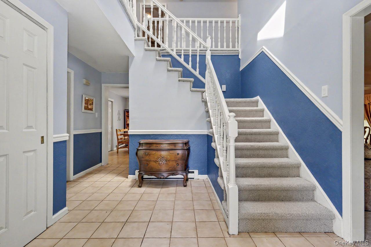 15 Country Hill Road Property Photo 15