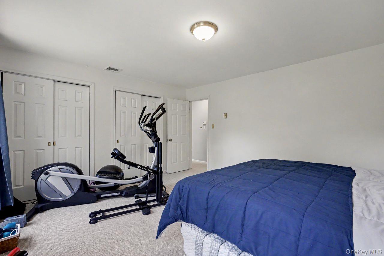 15 Country Hill Road Property Photo 22