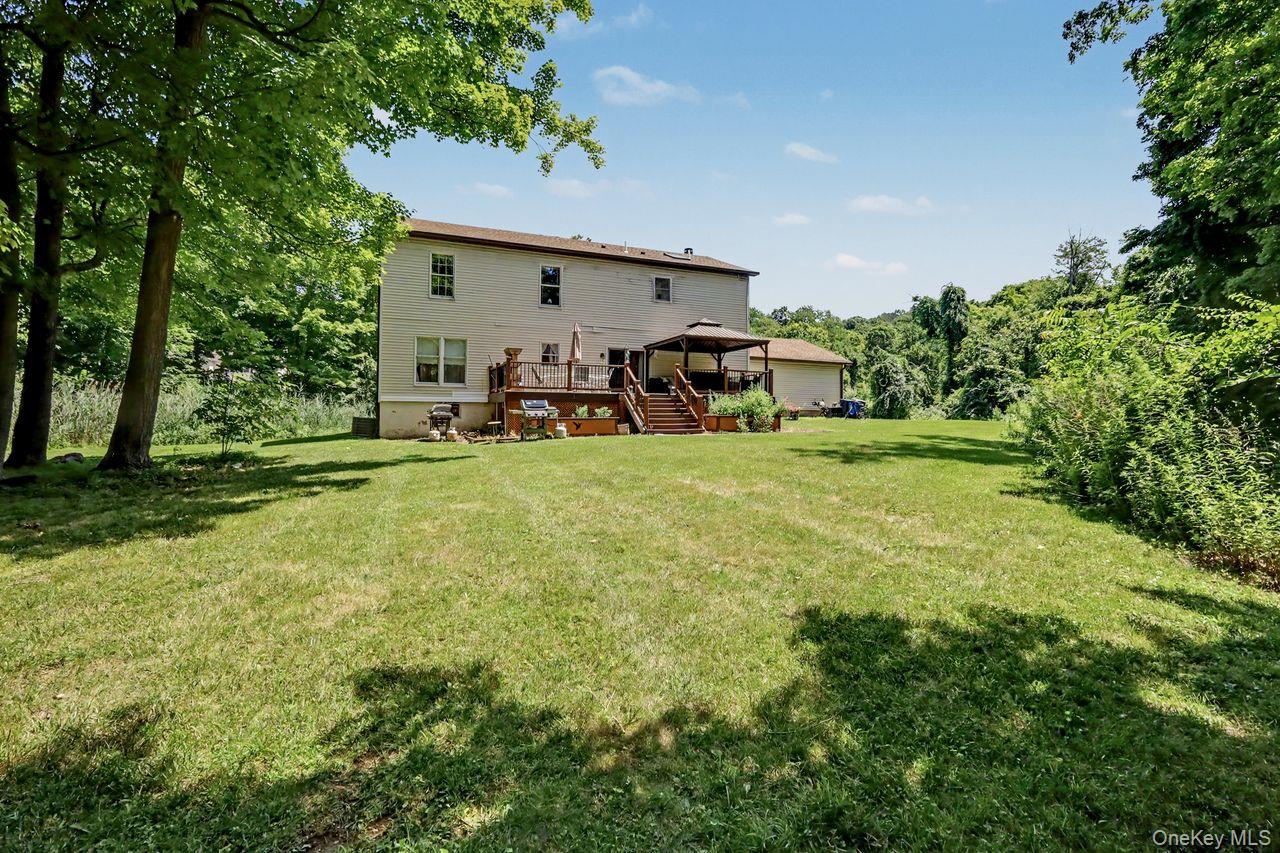 15 Country Hill Road Property Photo 30