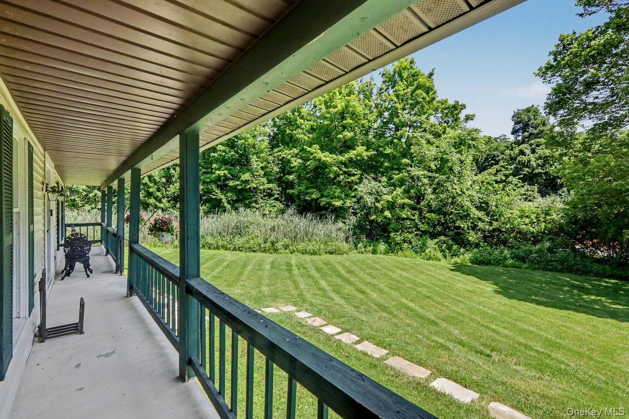 15 Country Hill Road Property Photo 36