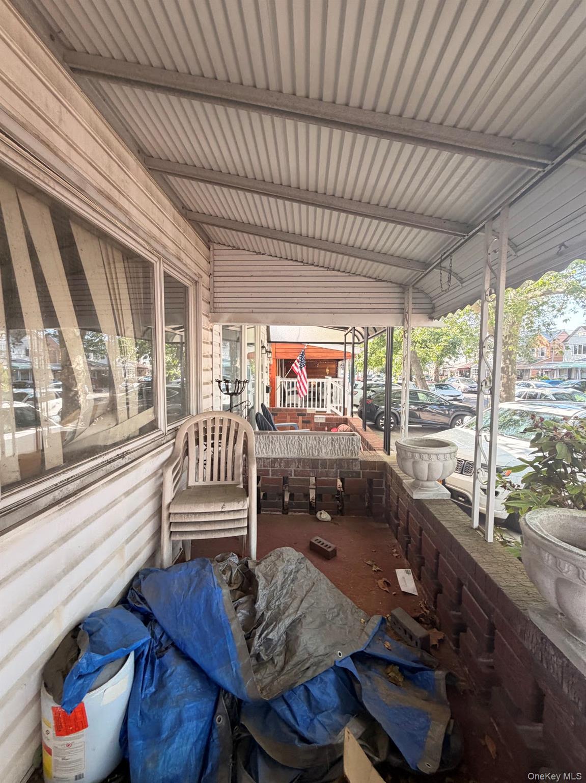 1862 E 37th Street Property Photo 2
