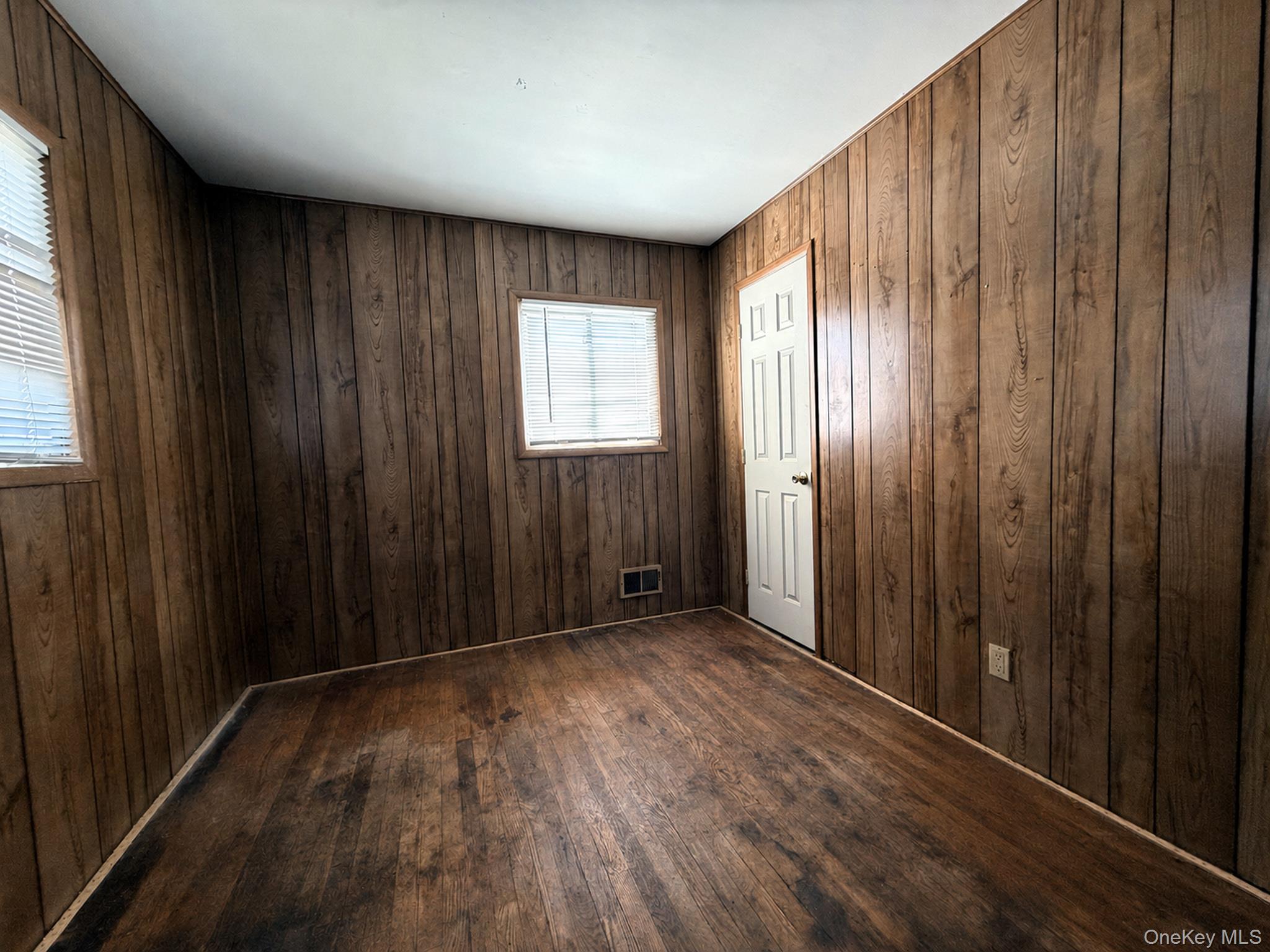 1020 N Niagara Avenue Property Photo 9