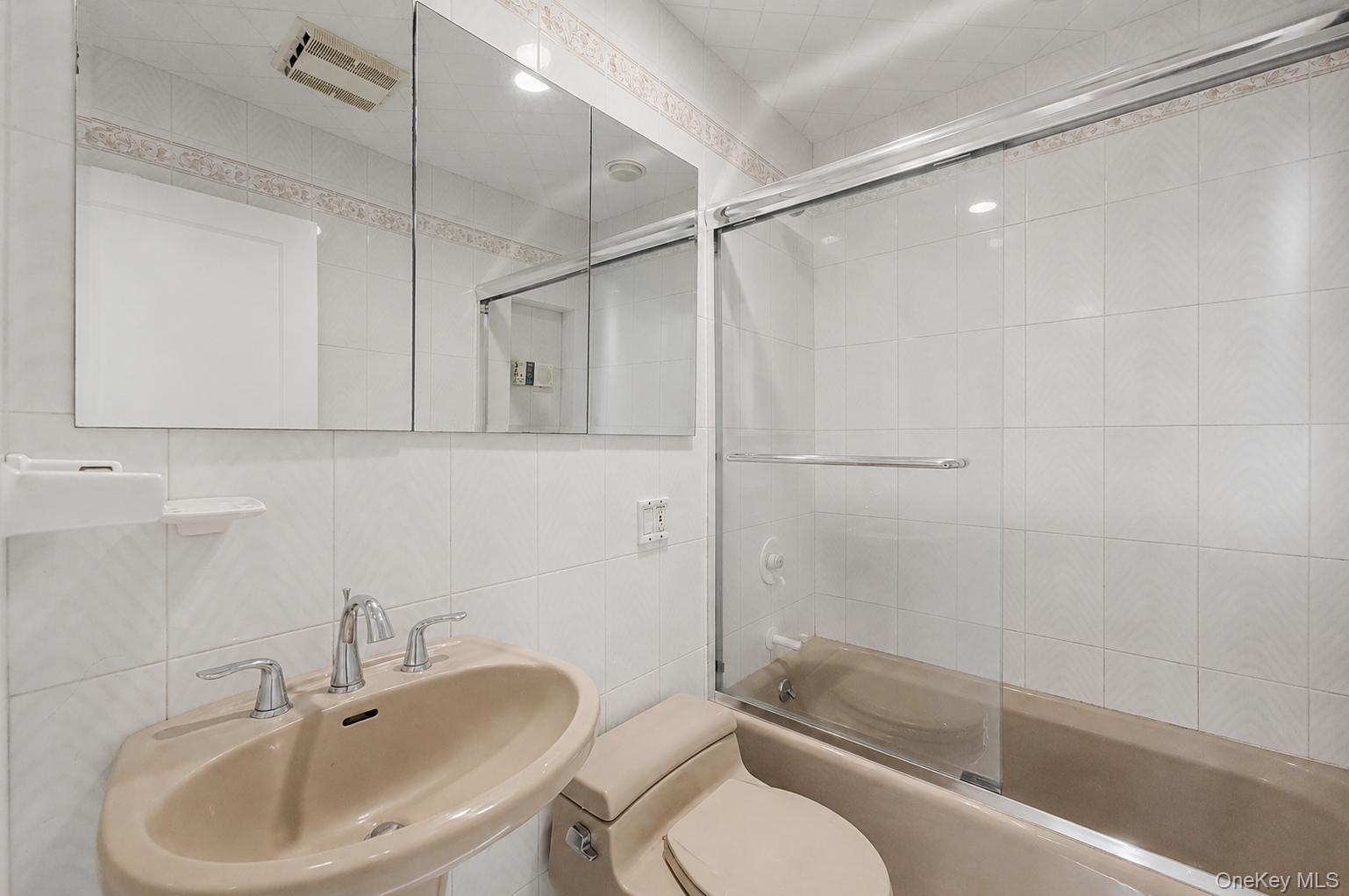 1602 Imperial Avenue Property Photo 18