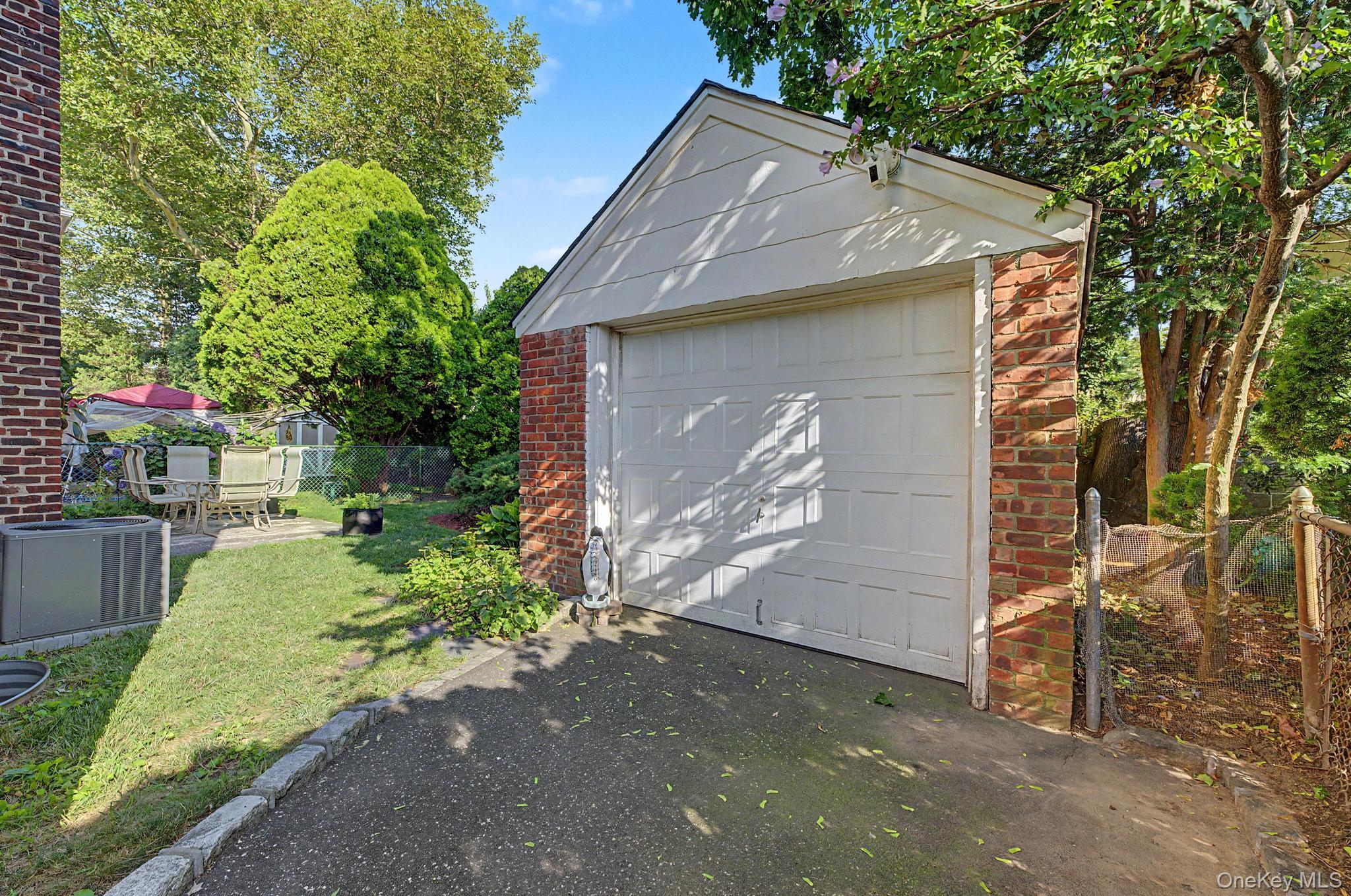 1602 Imperial Avenue Property Photo 32