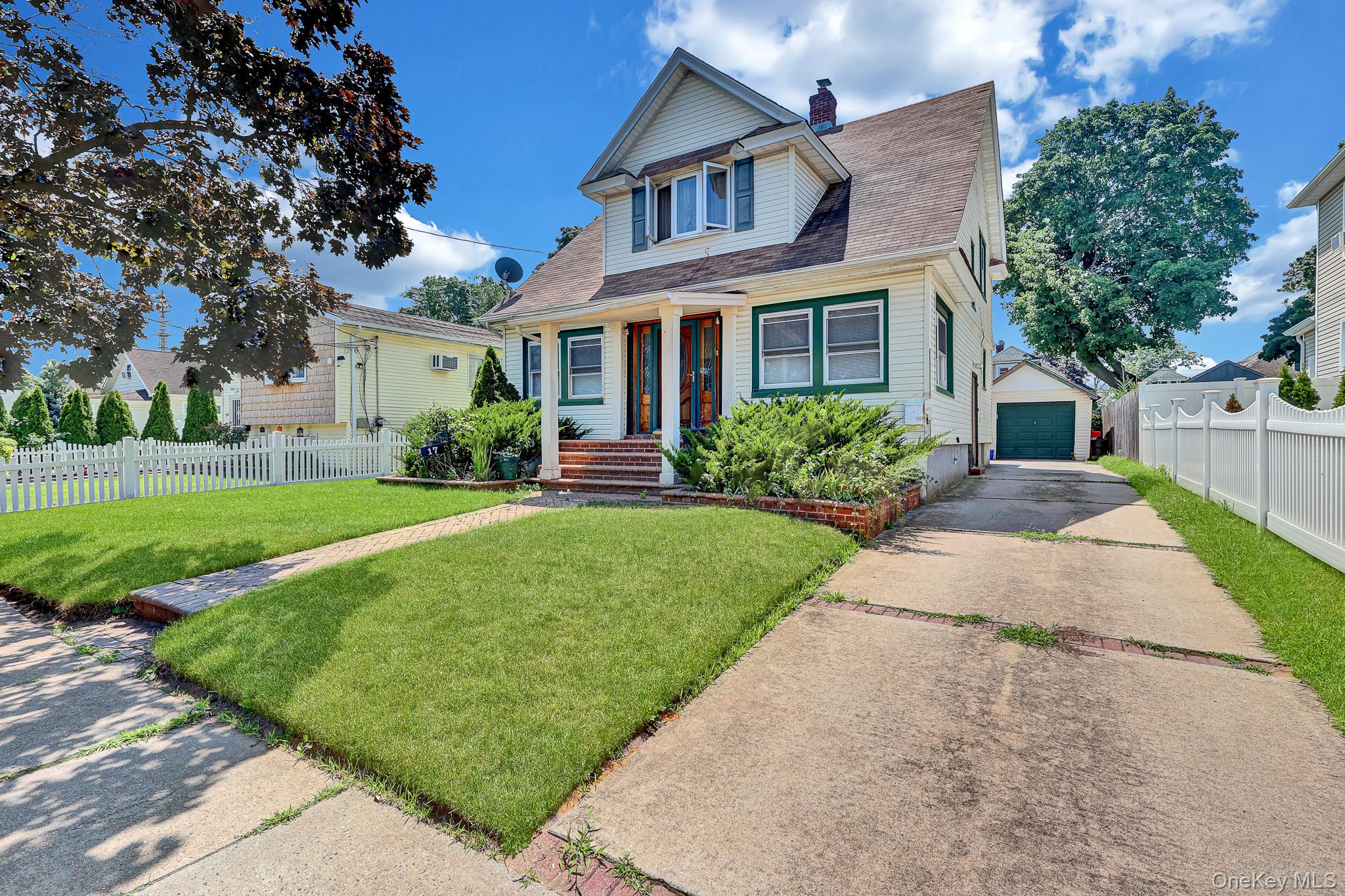 17 Shonnard Avenue Property Photo 1