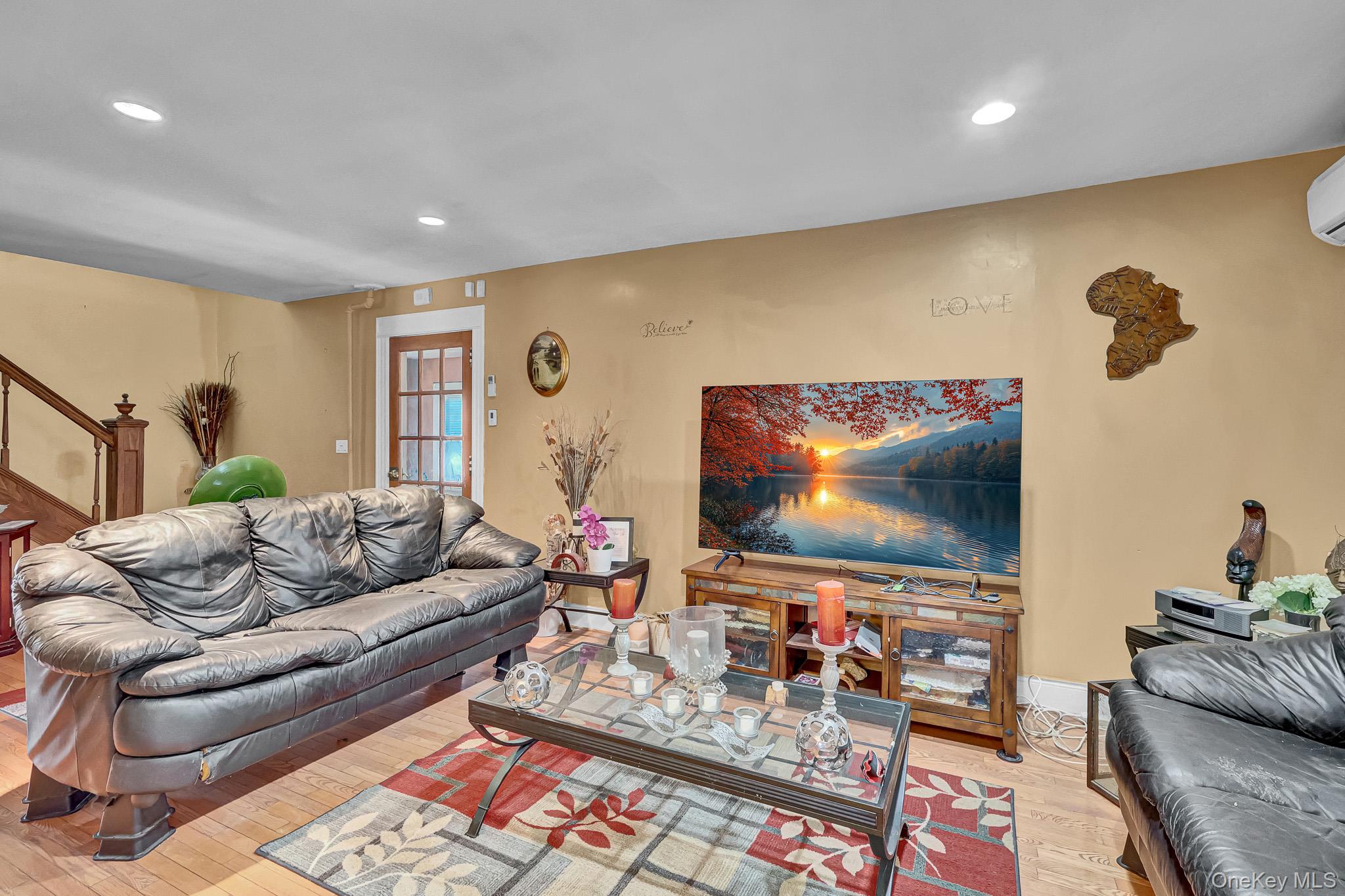 17 Shonnard Avenue Property Photo 6