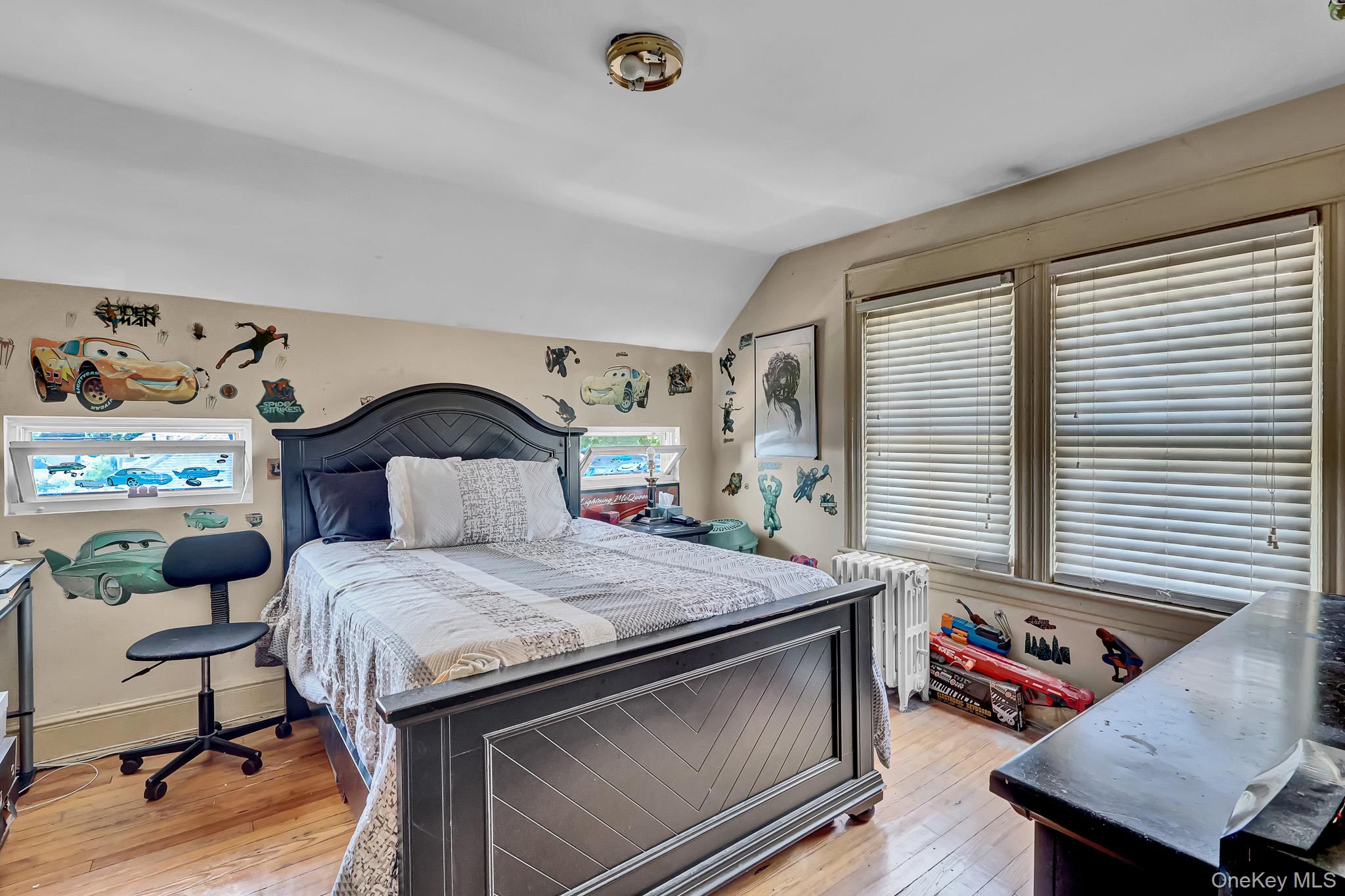 17 Shonnard Avenue Property Photo 15
