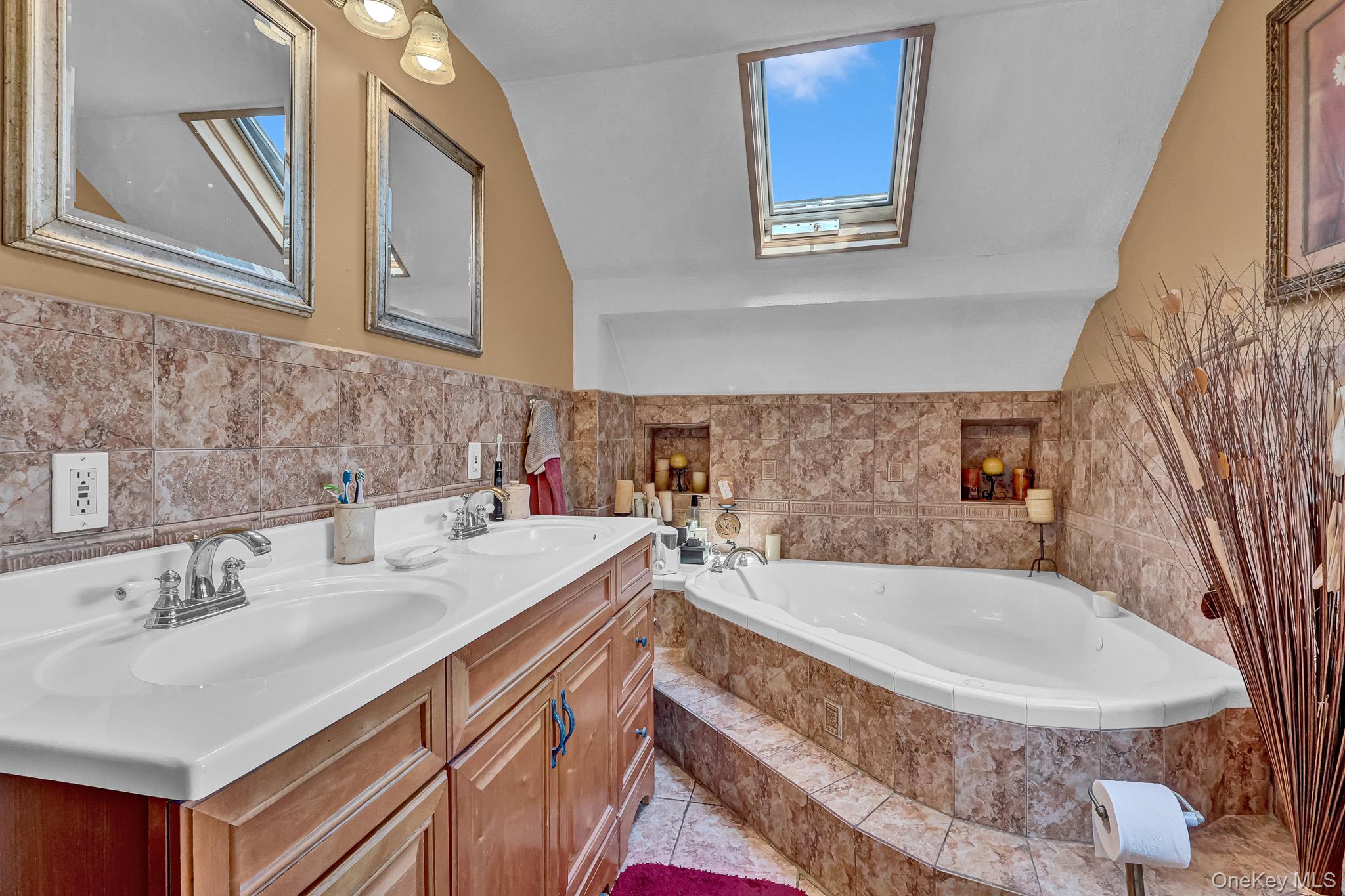17 Shonnard Avenue Property Photo 17